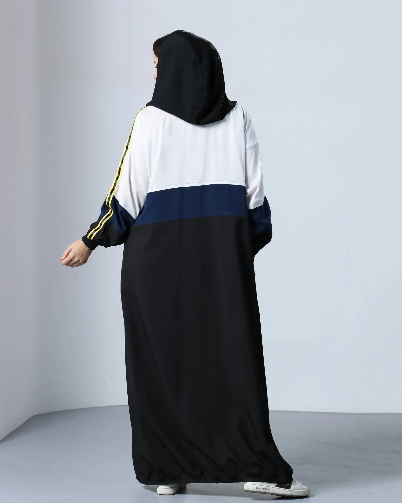 Blue Stripe sporty wear, photo 3