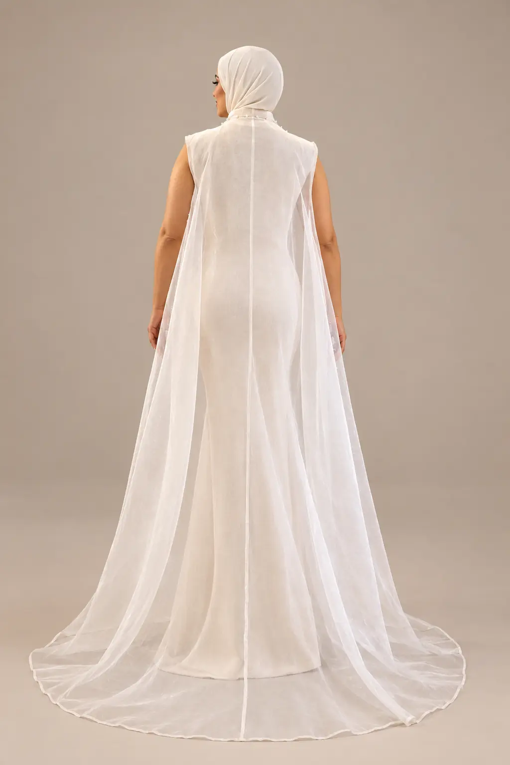 Noor Organza Abaya — Sleeveless or With Sleeves, photo 3