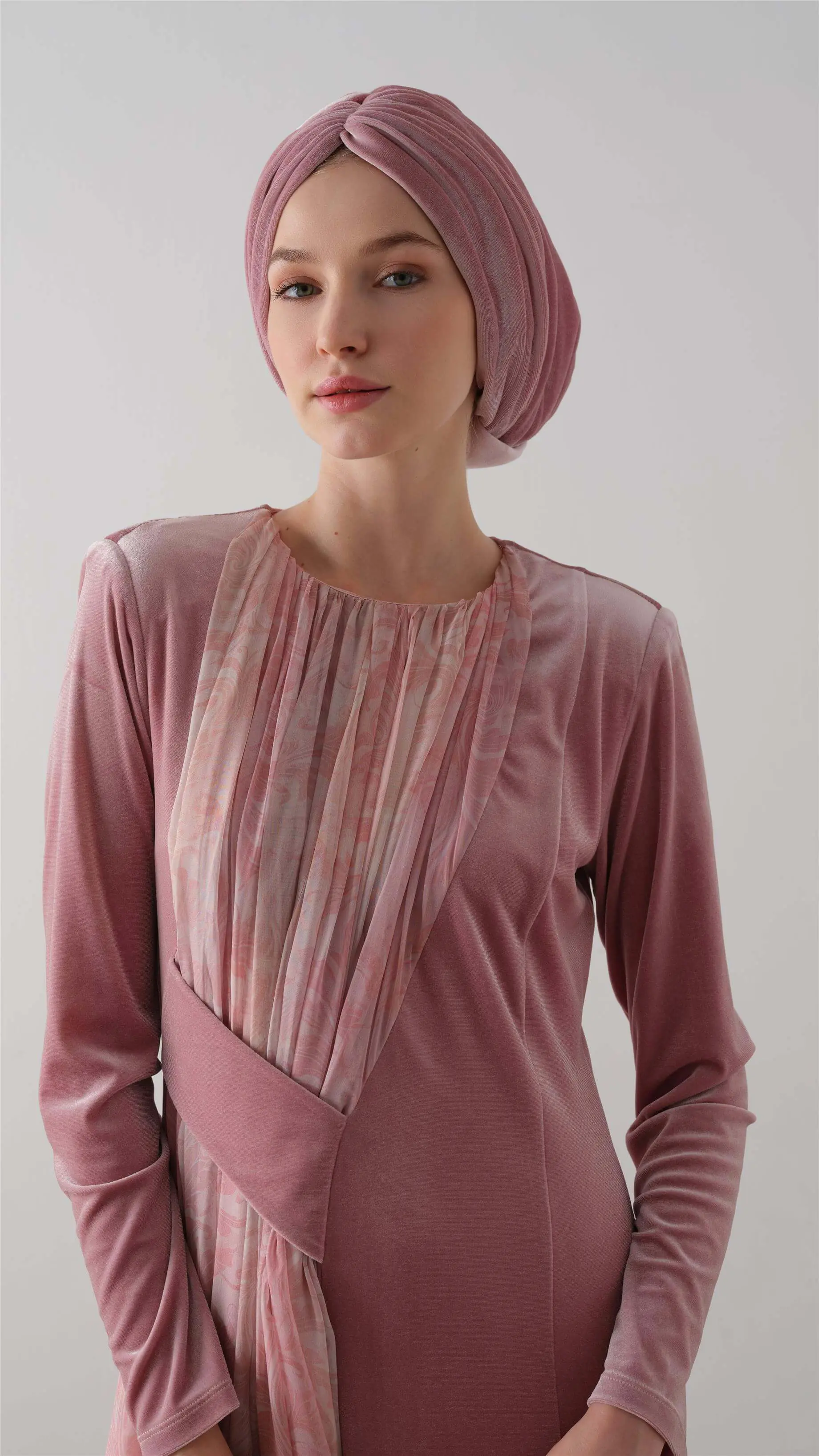 Velvet Drape Bonnet – Powder Pink