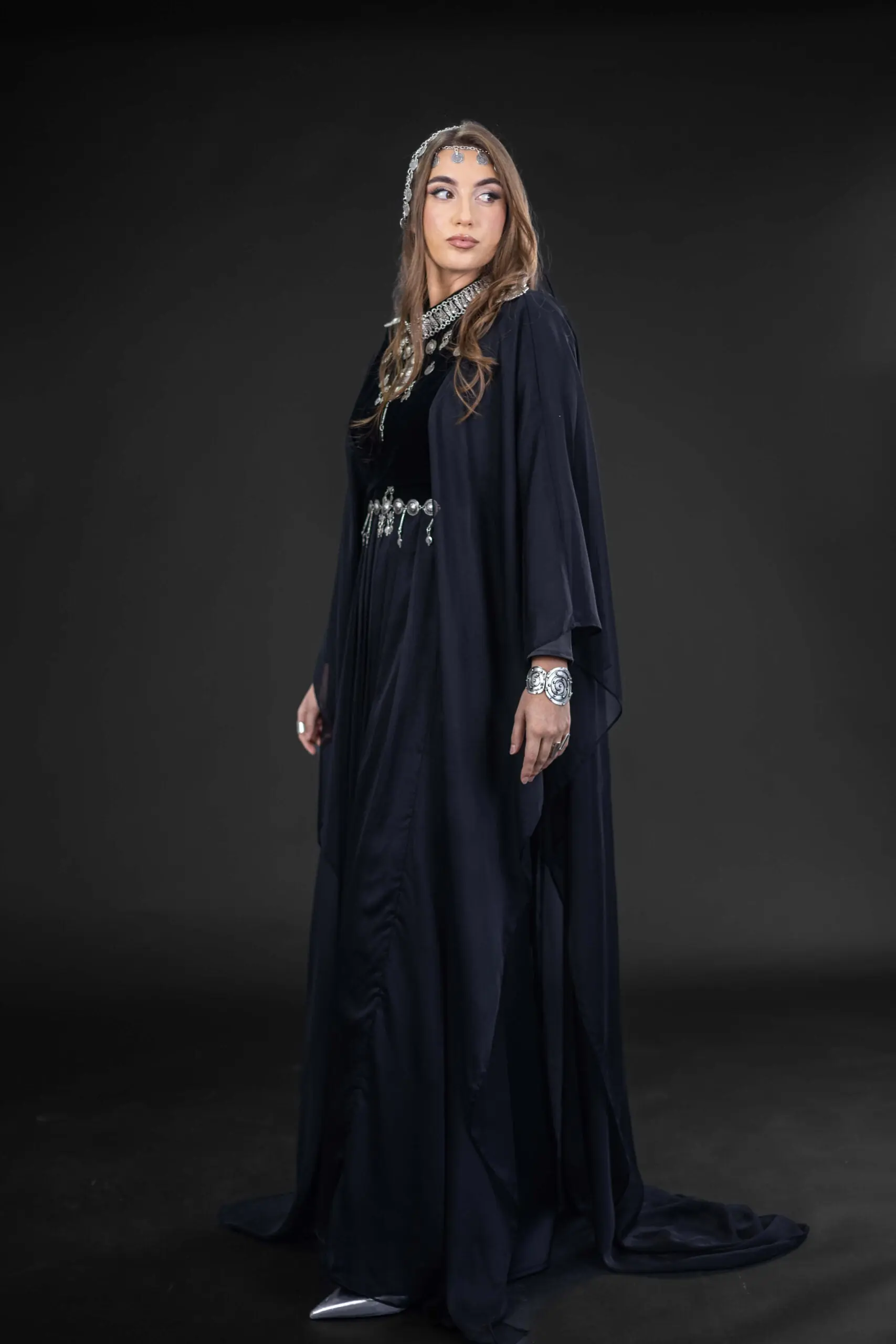 Courage Embellished Abaya – Black, photo 3