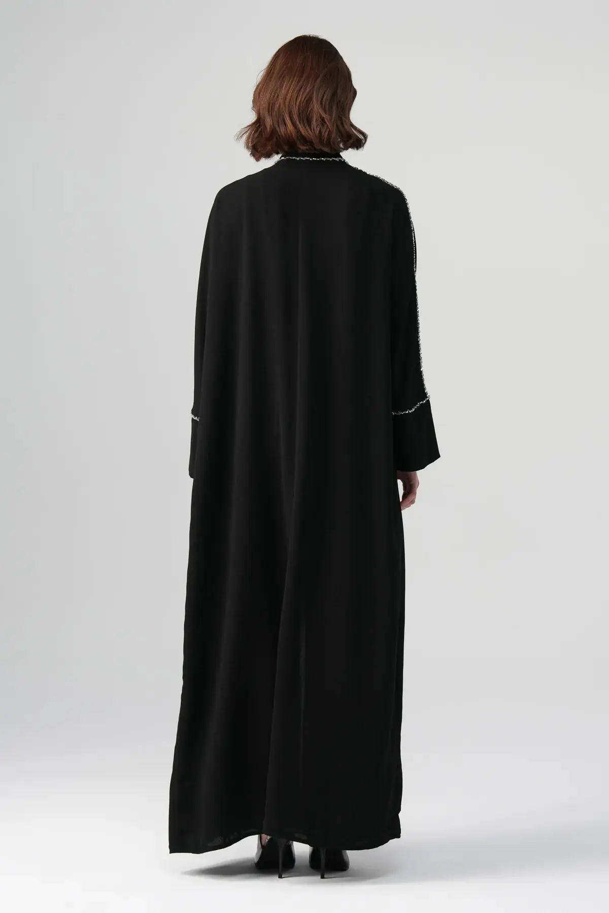 Avelin Crystal-Embellished Crepe Abaya – Black, photo 6
