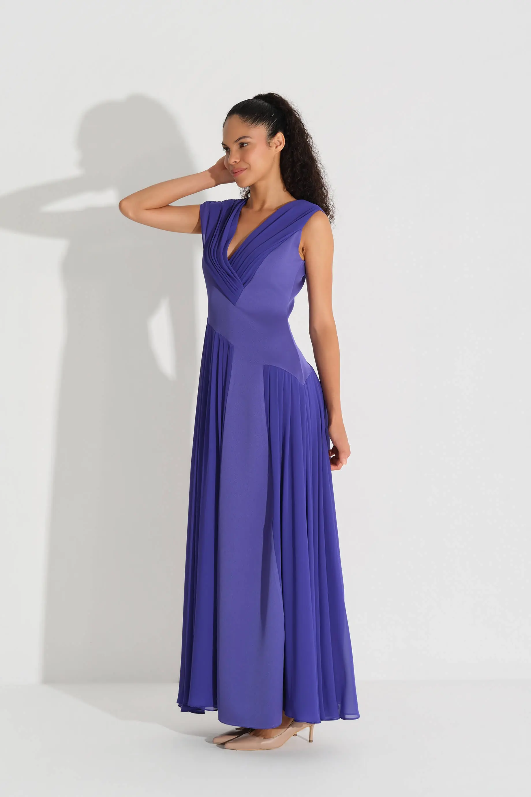 V-Neck Pleated Chiffon Dress – Purple, photo 5