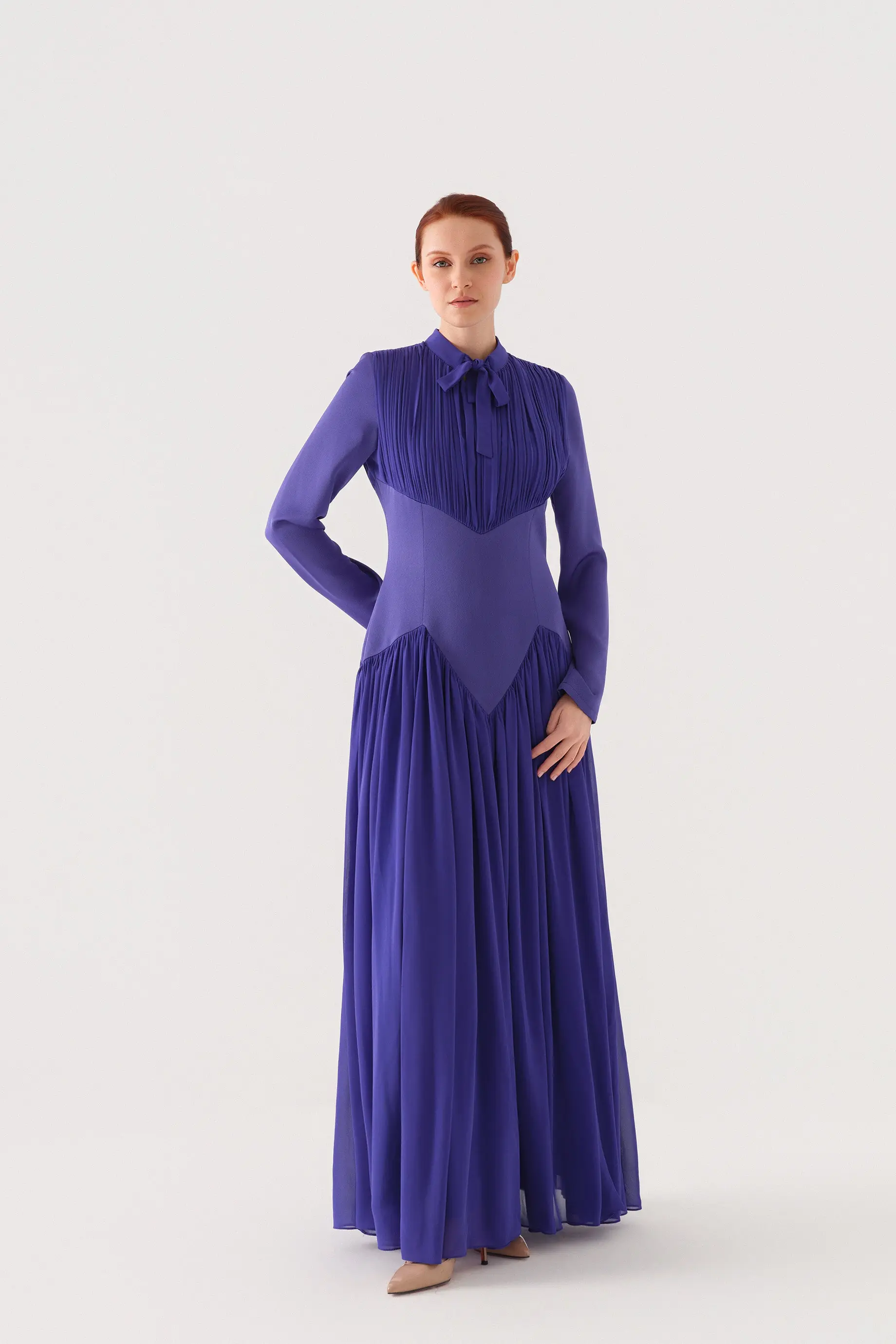 Bow-Neck Corset-Waist Crepe Maxi Dress – Purple, photo 4