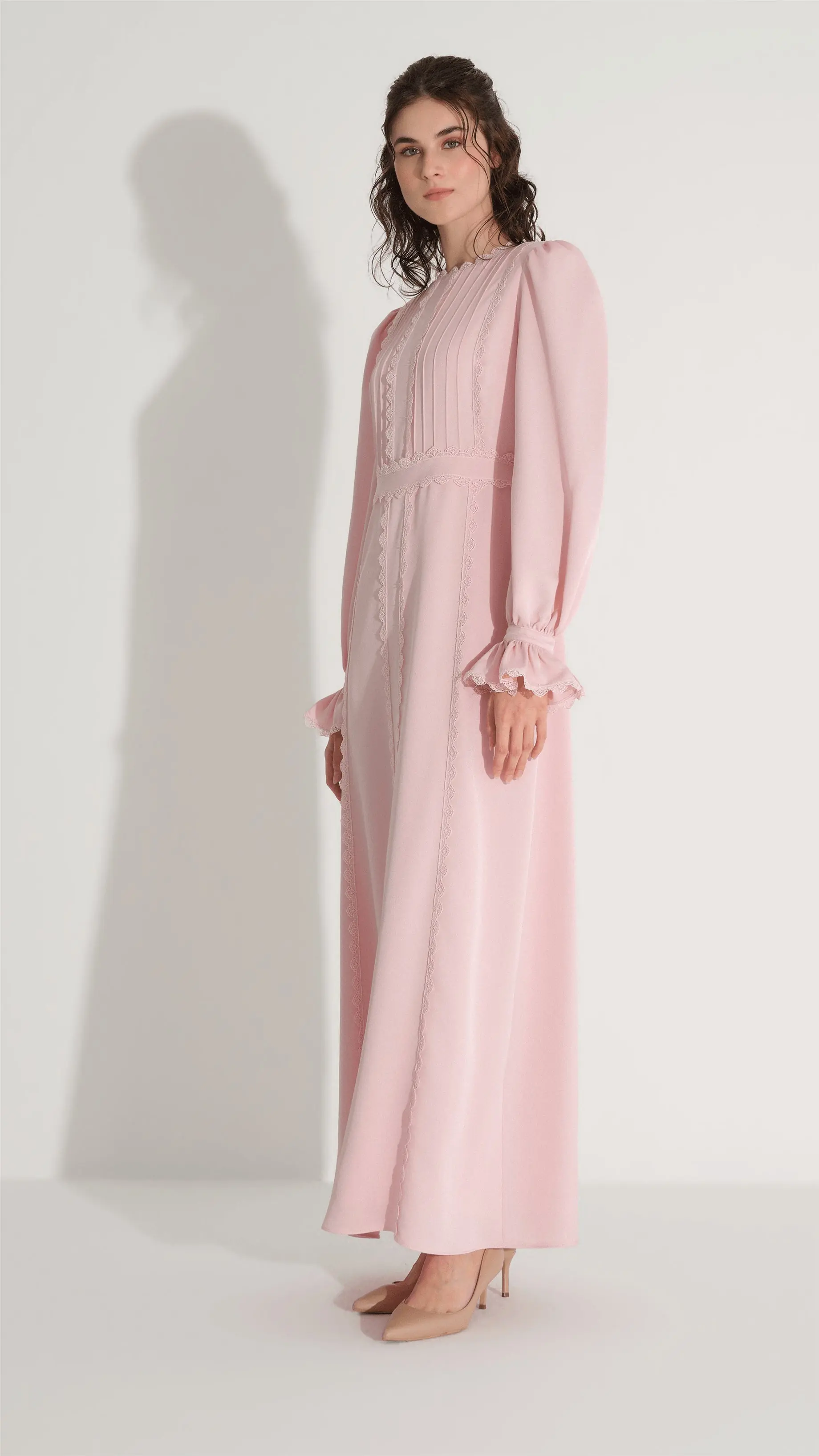 Pleated Lace Detail Dress – Soft Pink, photo 6