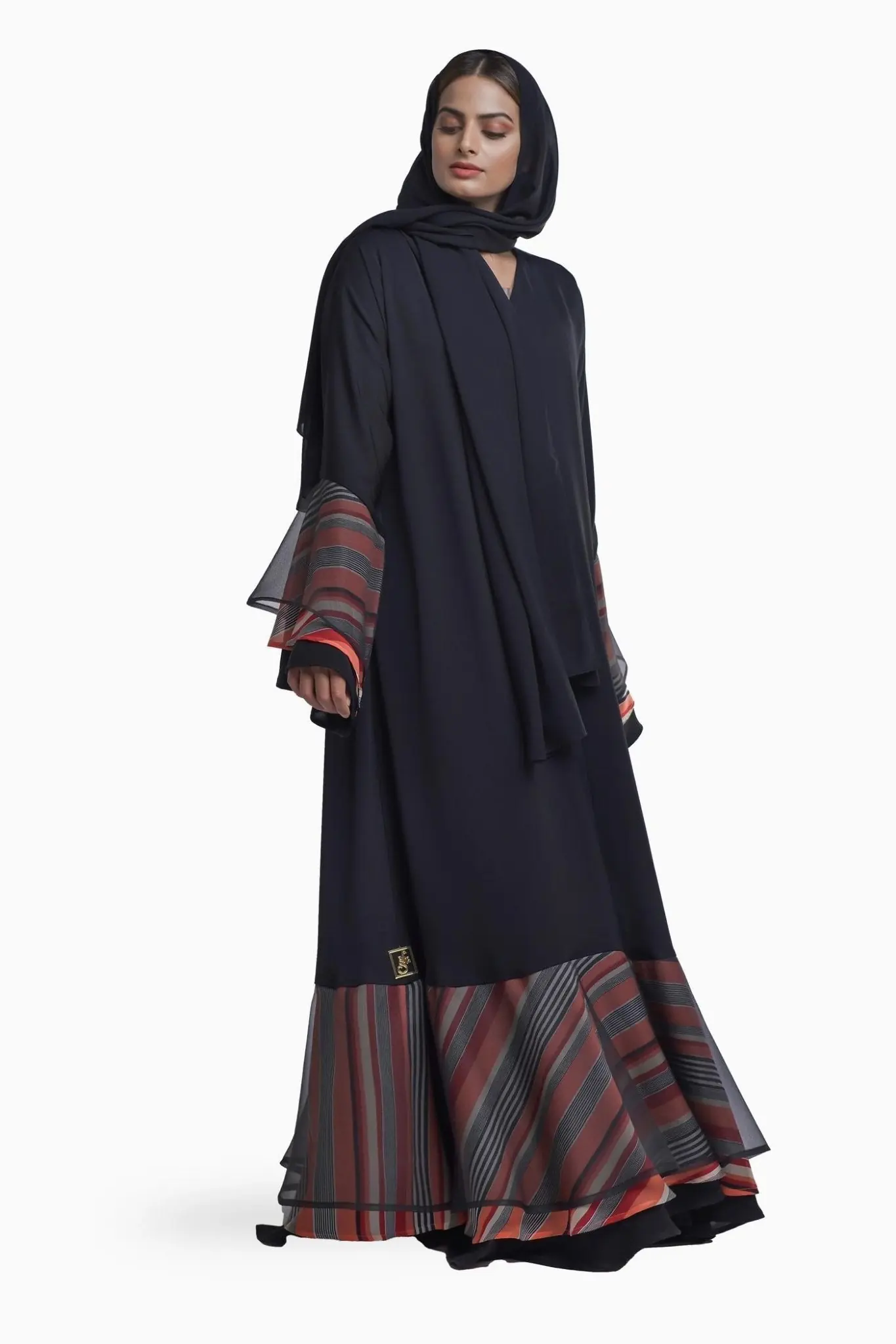 Khayali Abaya, photo 2