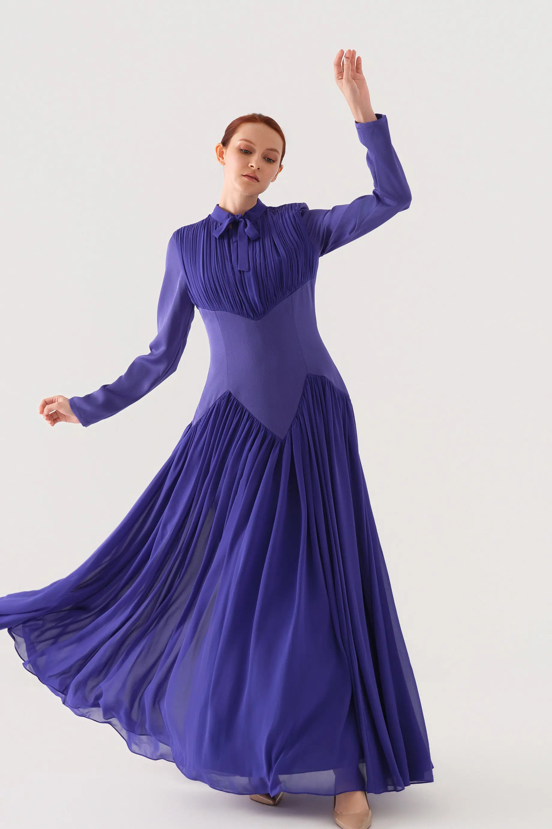 Bow-Neck Corset-Waist Crepe Maxi Dress – Purple, photo 2