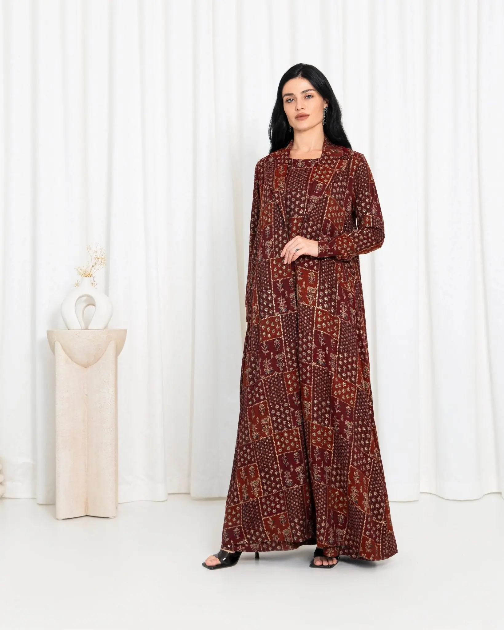 Maroon Floral Check Jacket Abaya, photo 8