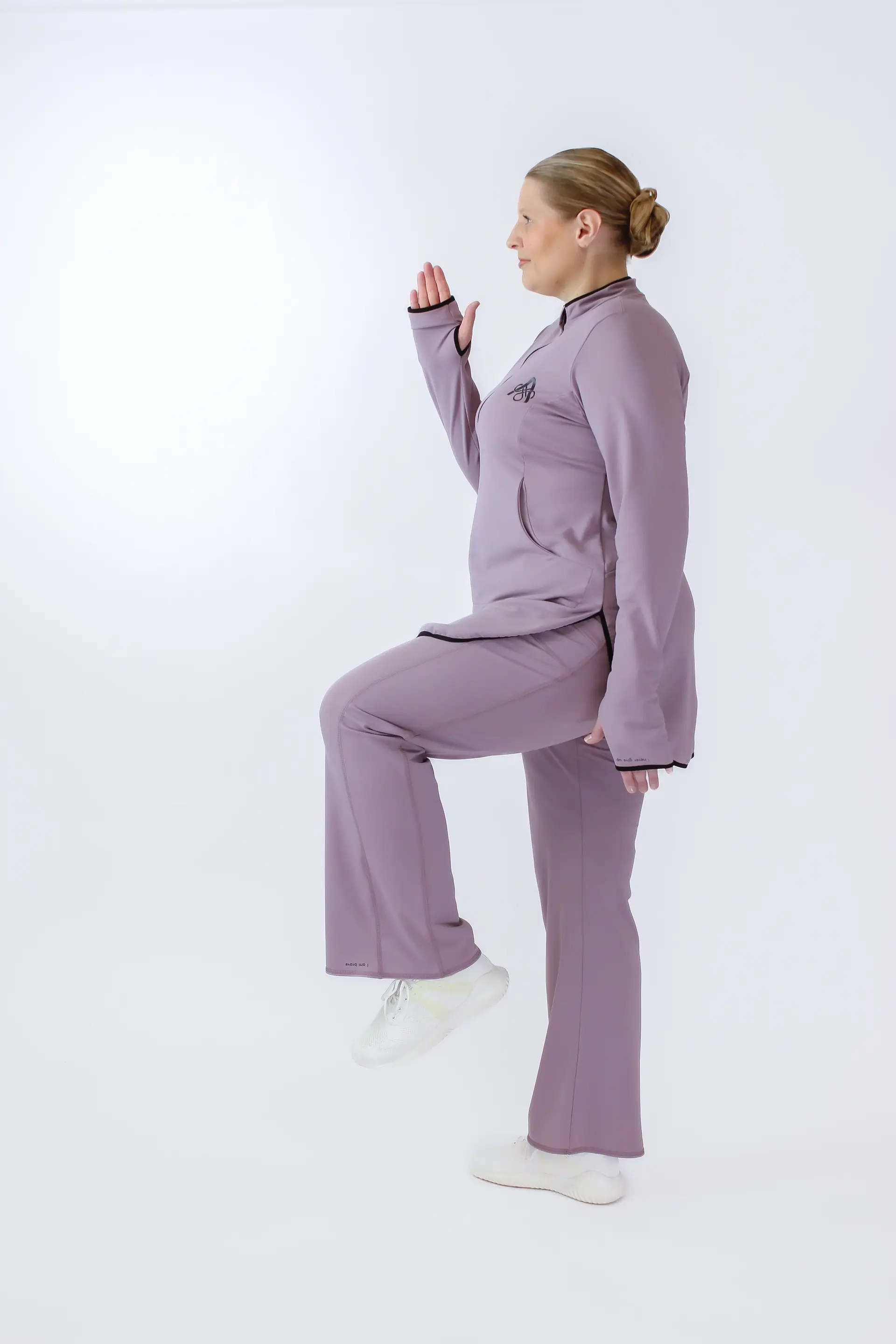 Amy Pant, photo 7