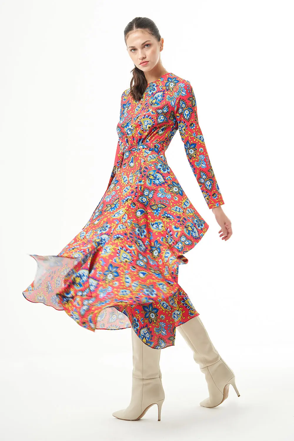 Mizalle Long Sleeve High Neck Midi Dress, photo 2