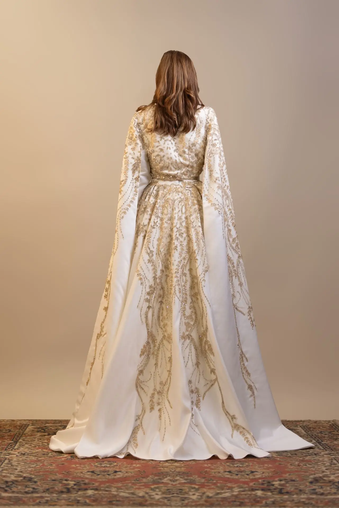 Star Veil Embellished Satin Kaftan – Ivory, photo 4