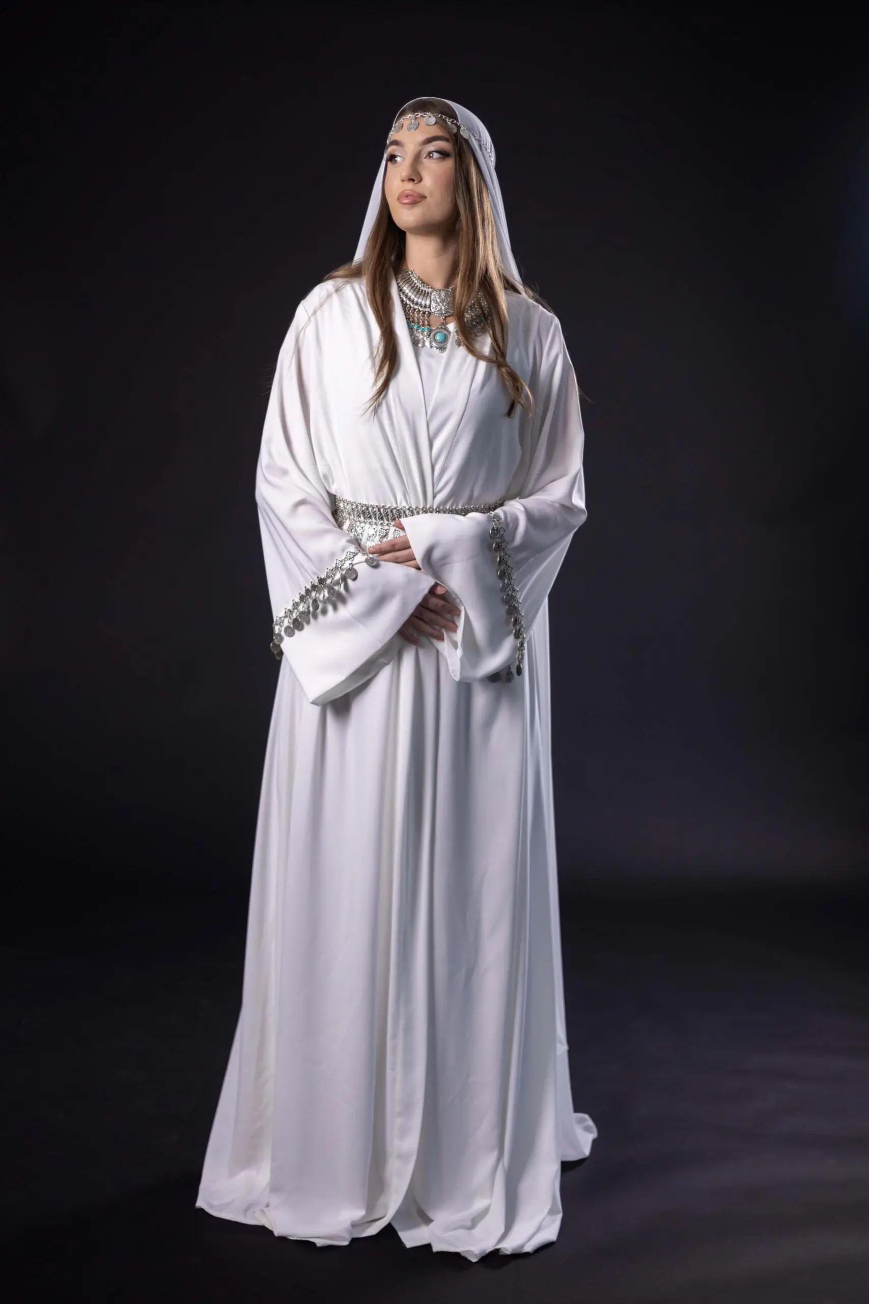 Dignity Ethno Embellished Abaya – White, photo 2