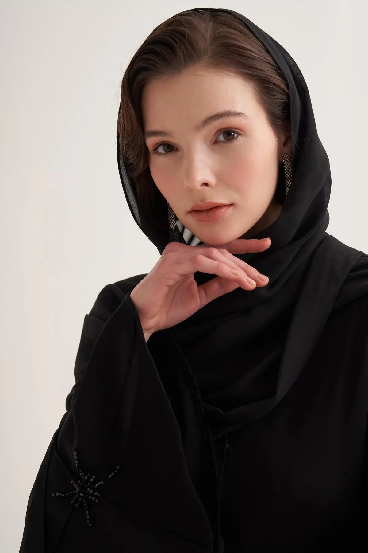Classic Stone Abaya & Scarf – Black, photo 3
