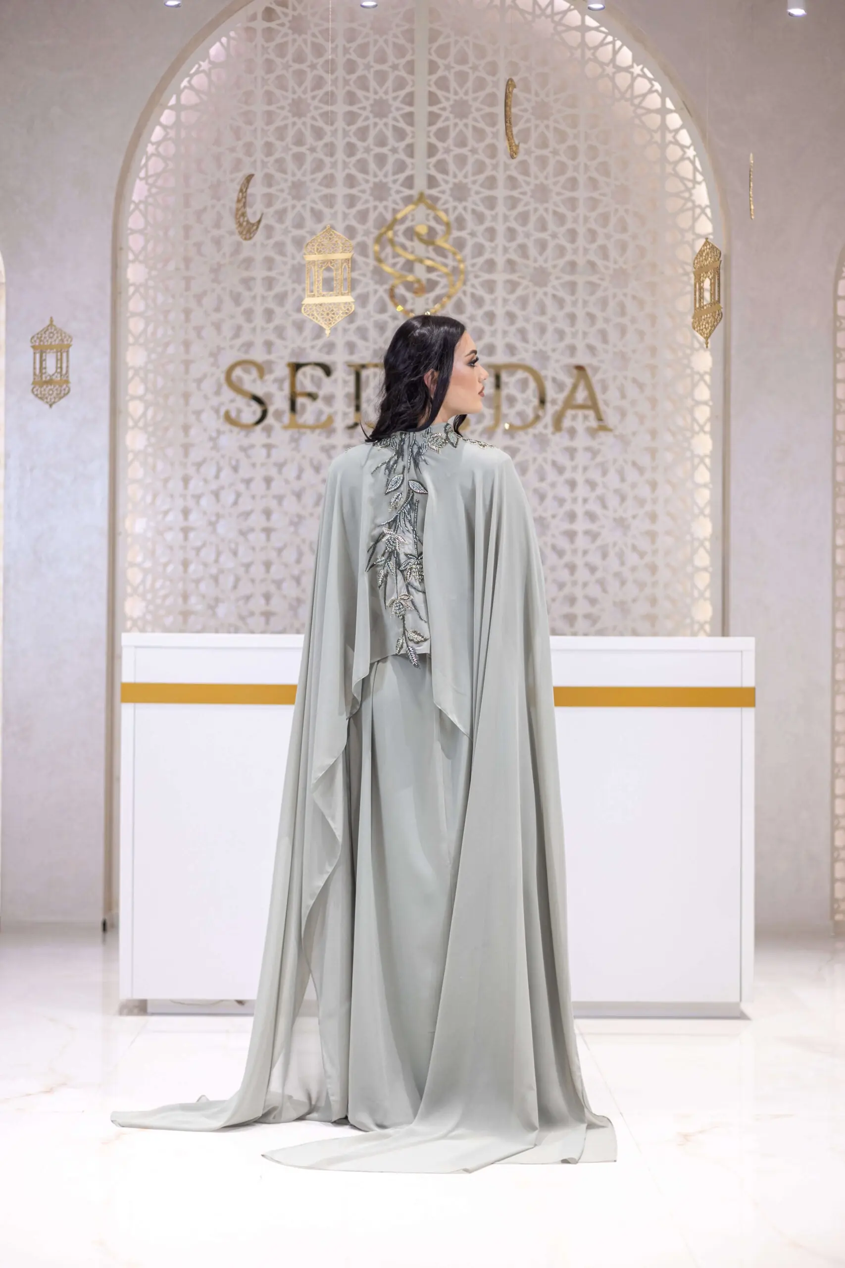 Majestic Flame Cape-Sleeve Georgette Gown – Silver, photo 7