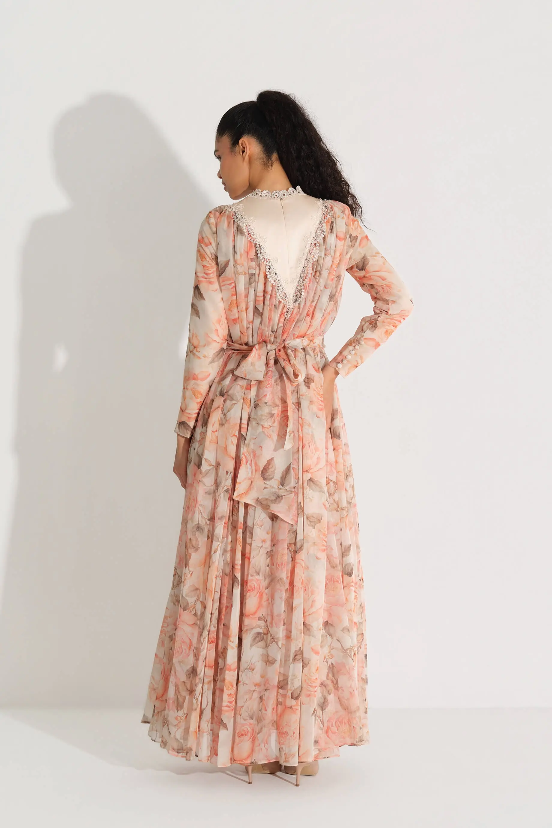 V-Neck Lace Detail Chiffon Dress – Peach, photo 5
