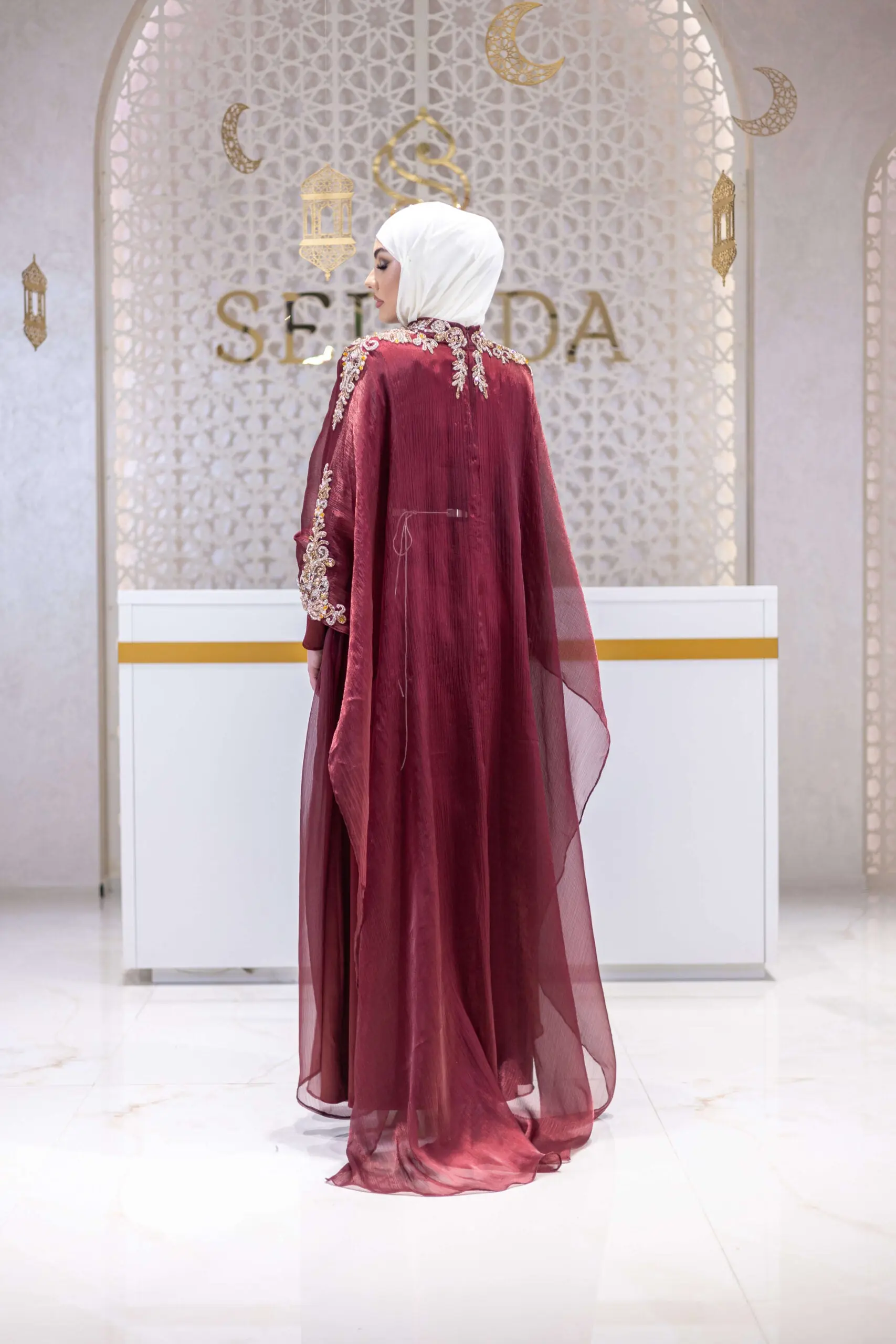 Golden Sands Embellished Abaya – Red, photo 4