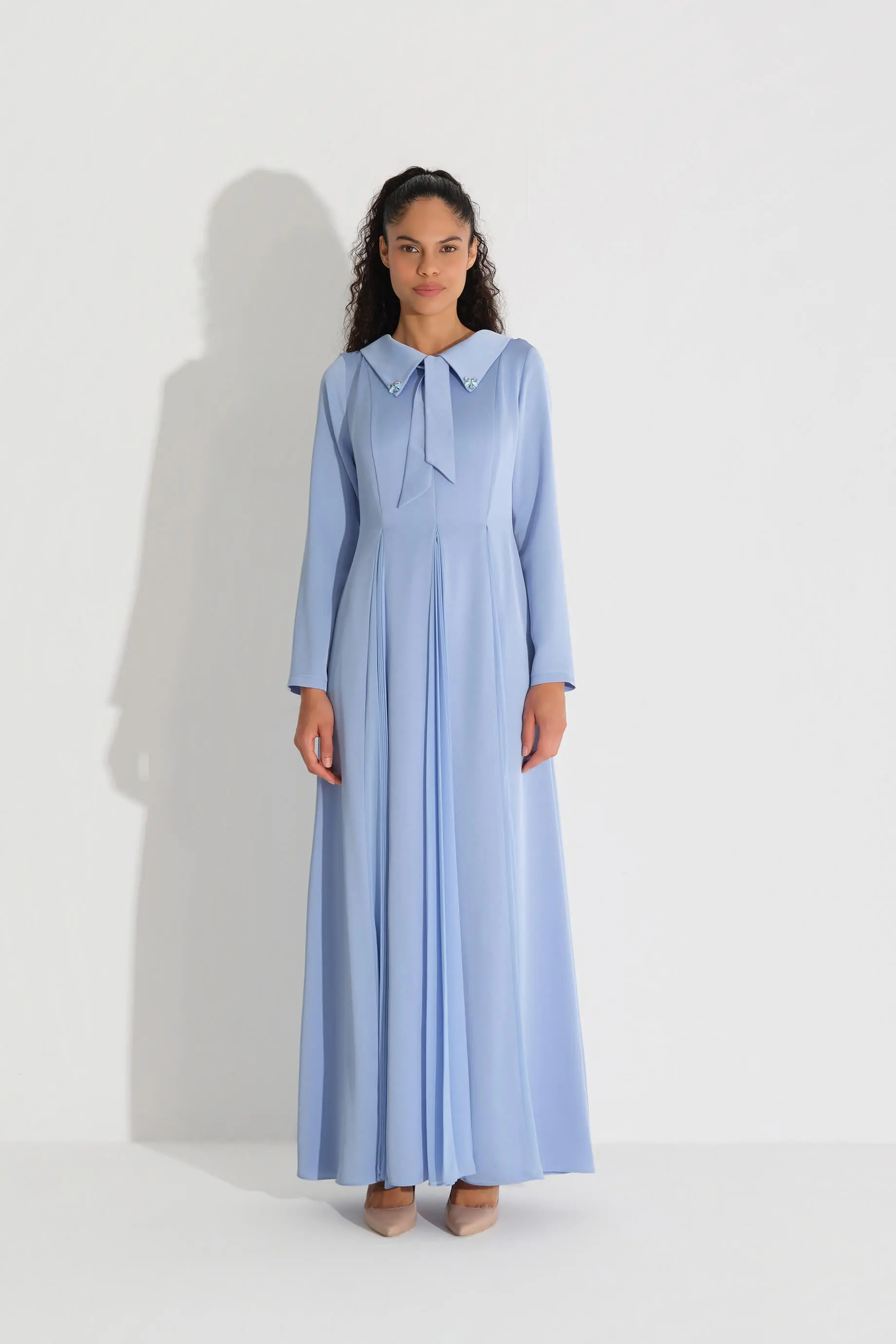 Bow-Collar Crepe Dress – Blue