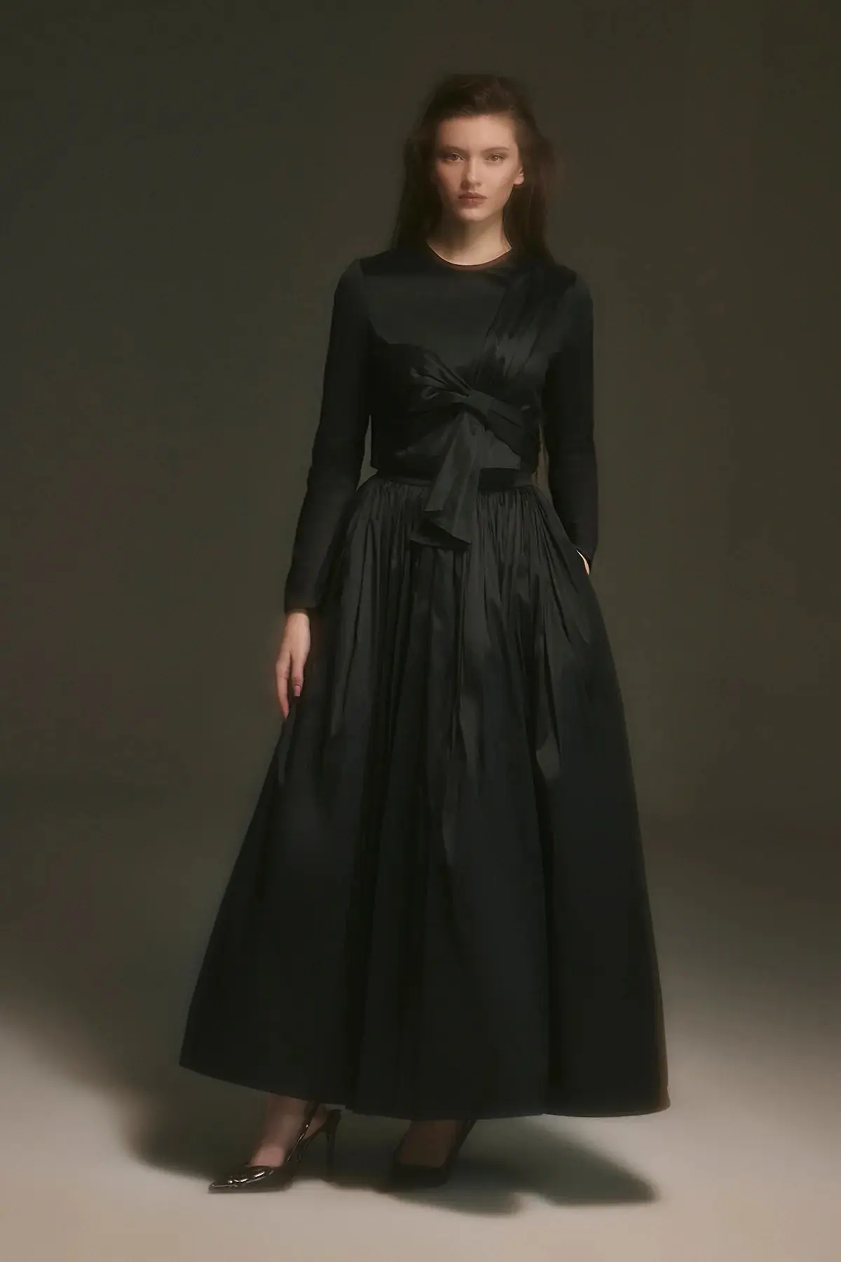Long-Sleeve Dress with Front Tie Detail - Black, photo 3