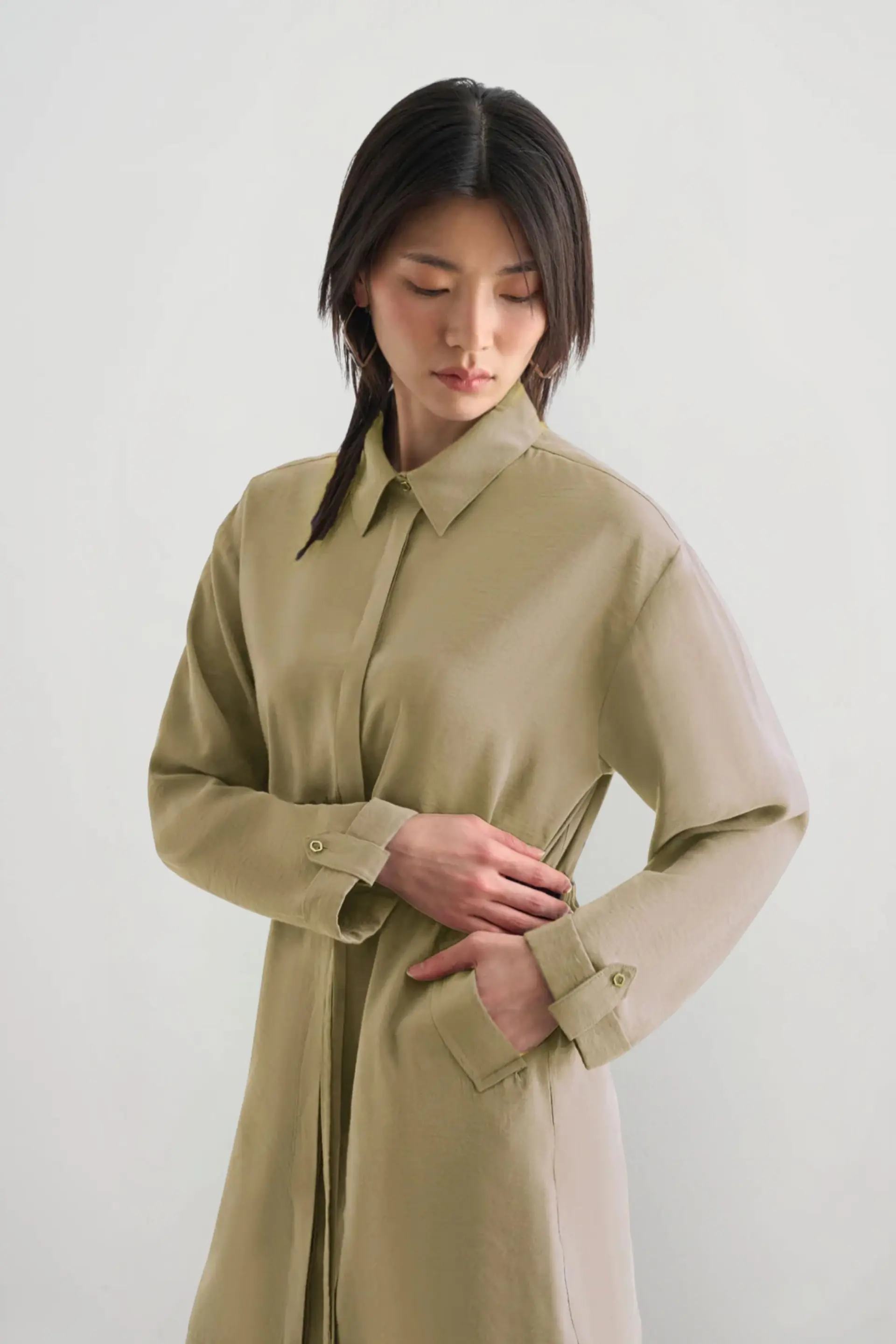Mizalle Light Weight Cinch Waist Tunic, photo 3