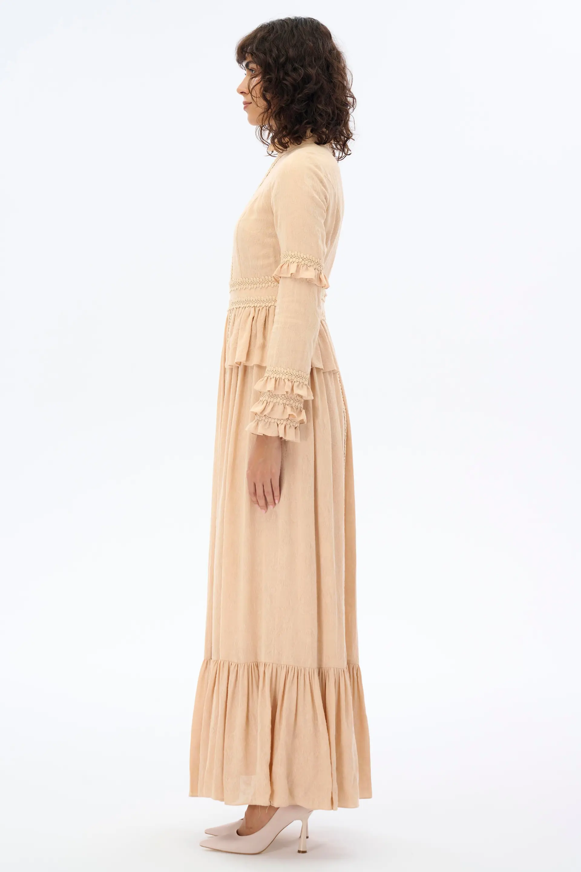 High-Neck Lace-Trimmed Maxi Dress - Beige, photo 4