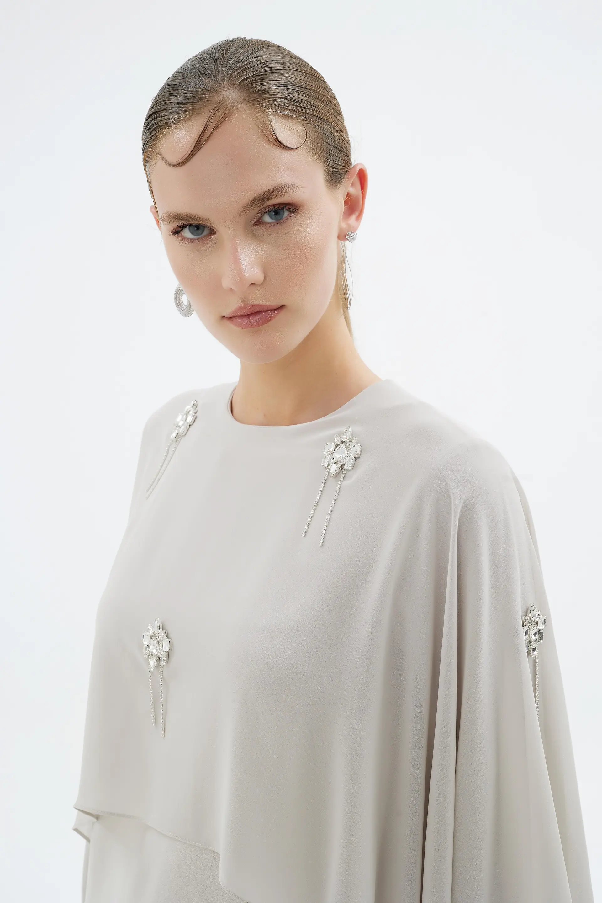 Alera Embellished Cape Dress – Stone, photo 2