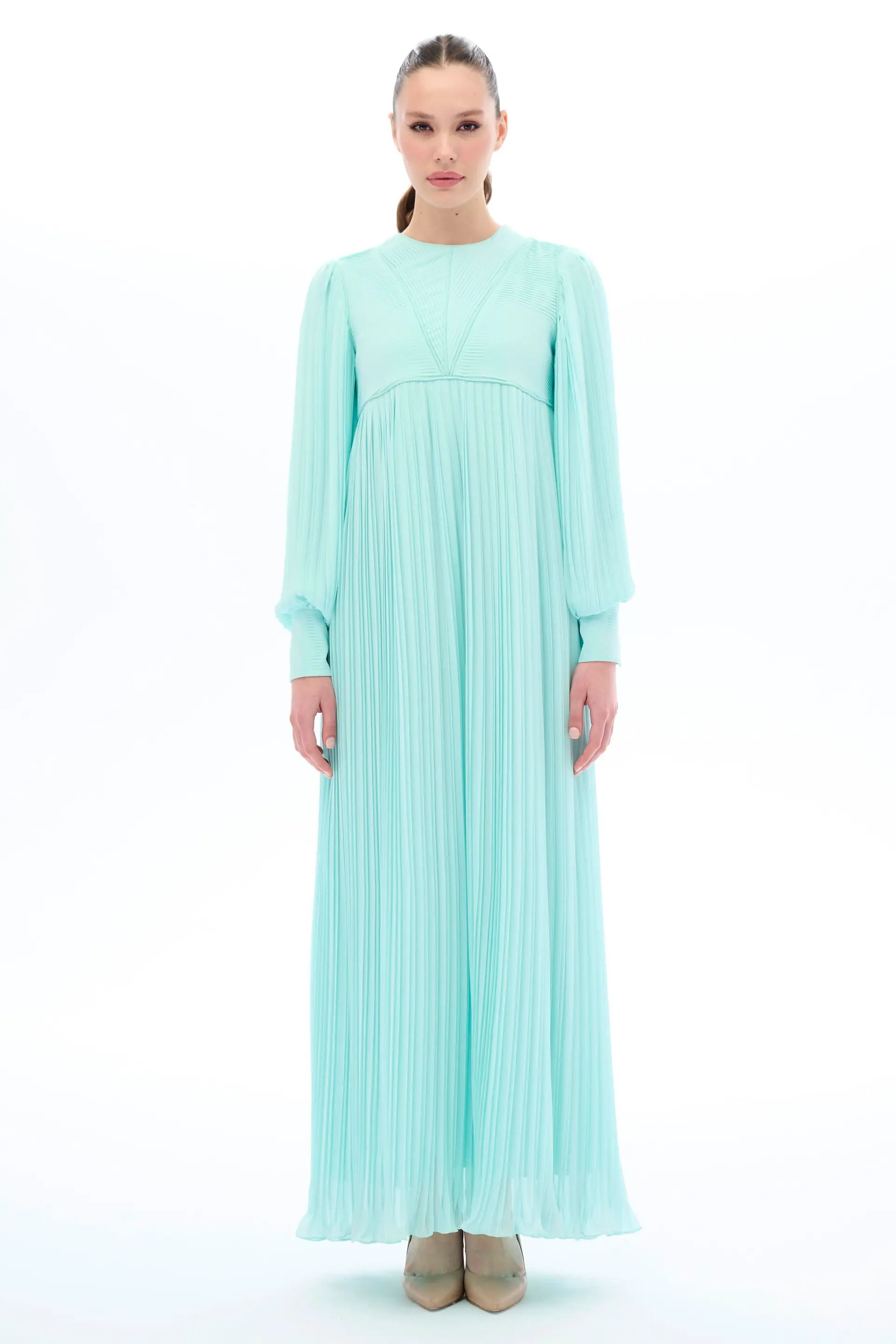 Pleated V-Front Romantic Dress – Mint Green