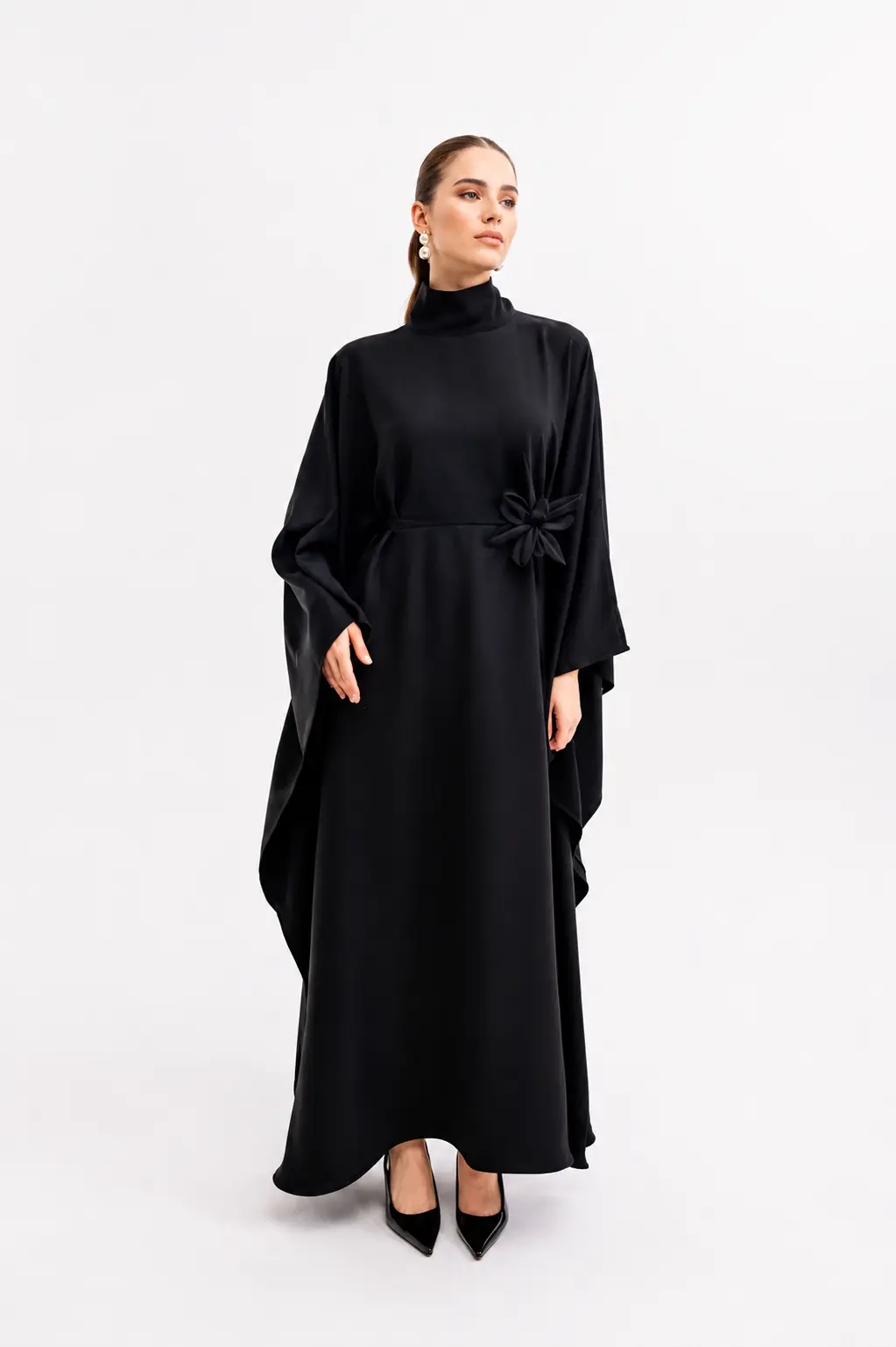 Elenor Kaftan – Black