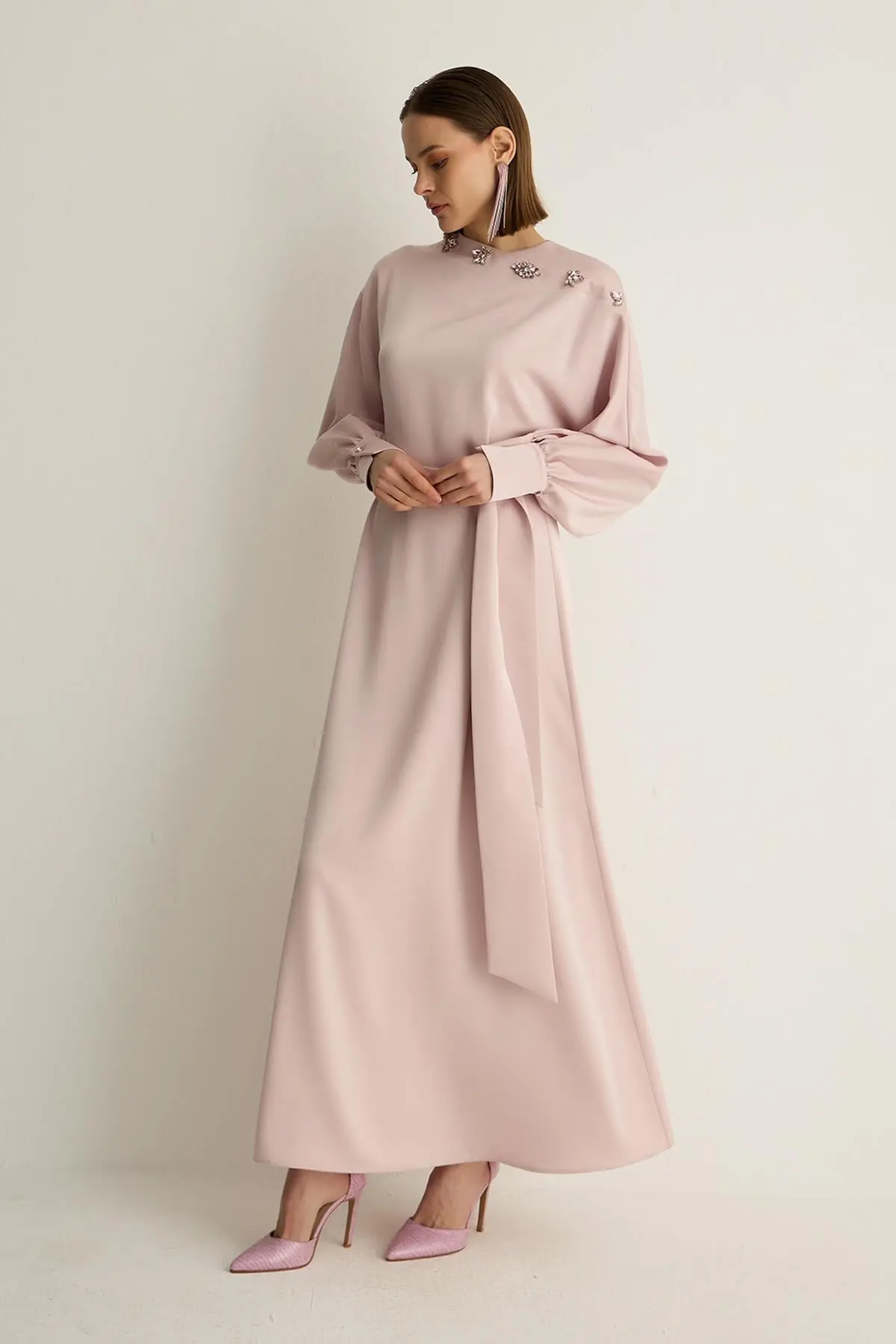 Oriana Embellished Shoulder Dress – Pudra