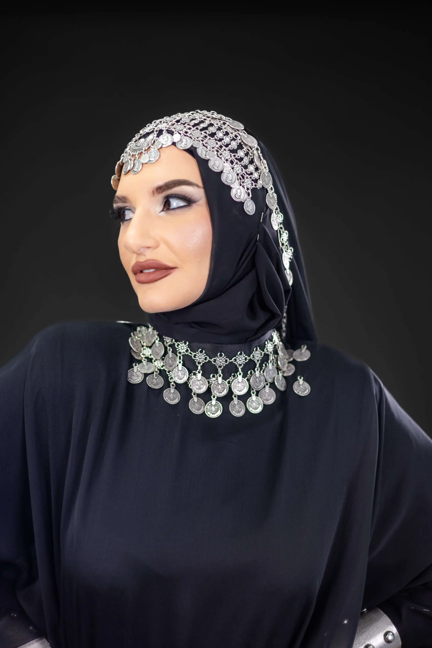 Grace Ethno Embellished Abaya – Black, photo 3