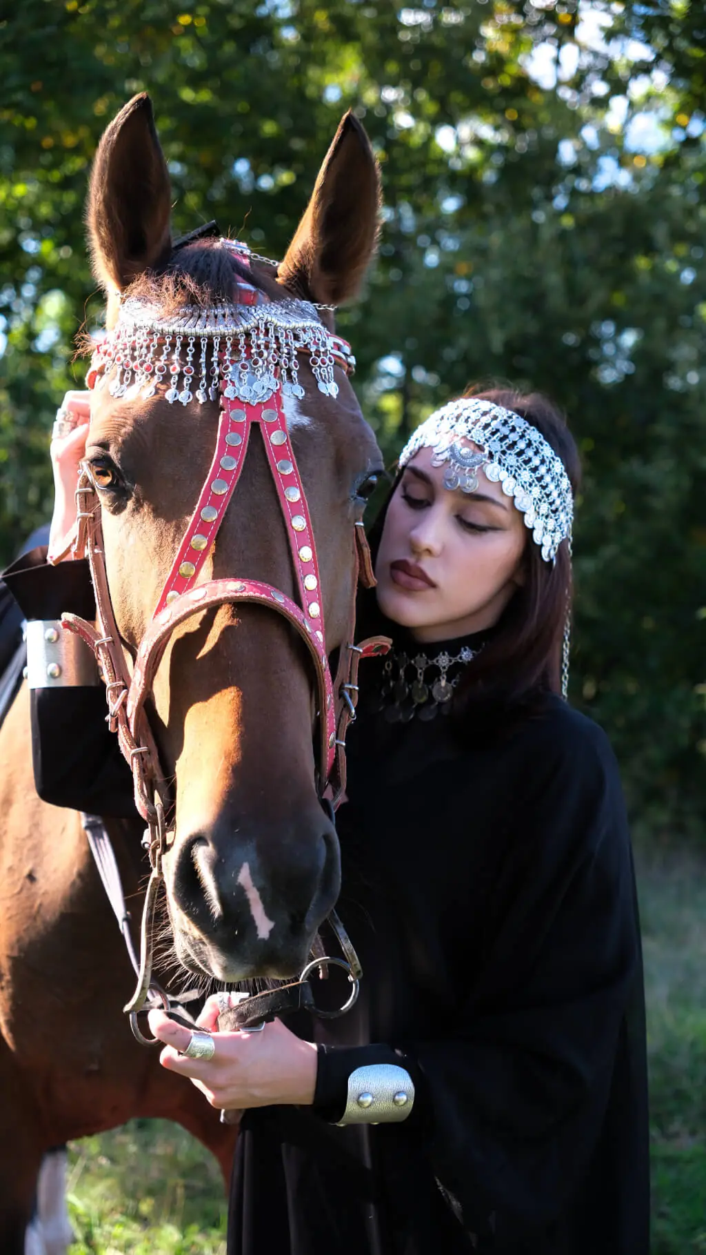 Grace Ethno Embellished Abaya – Black, photo 5