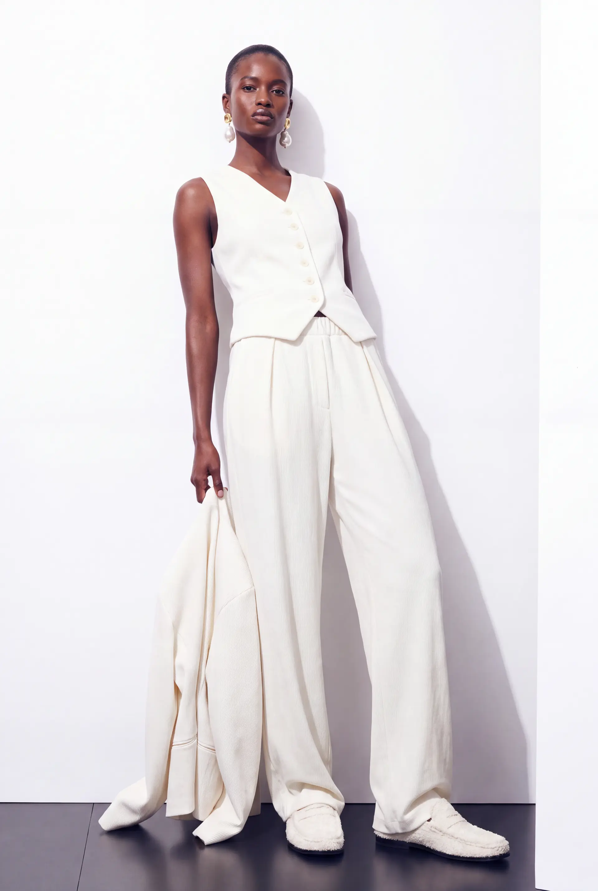 Tailored Velvet Vest, photo 4