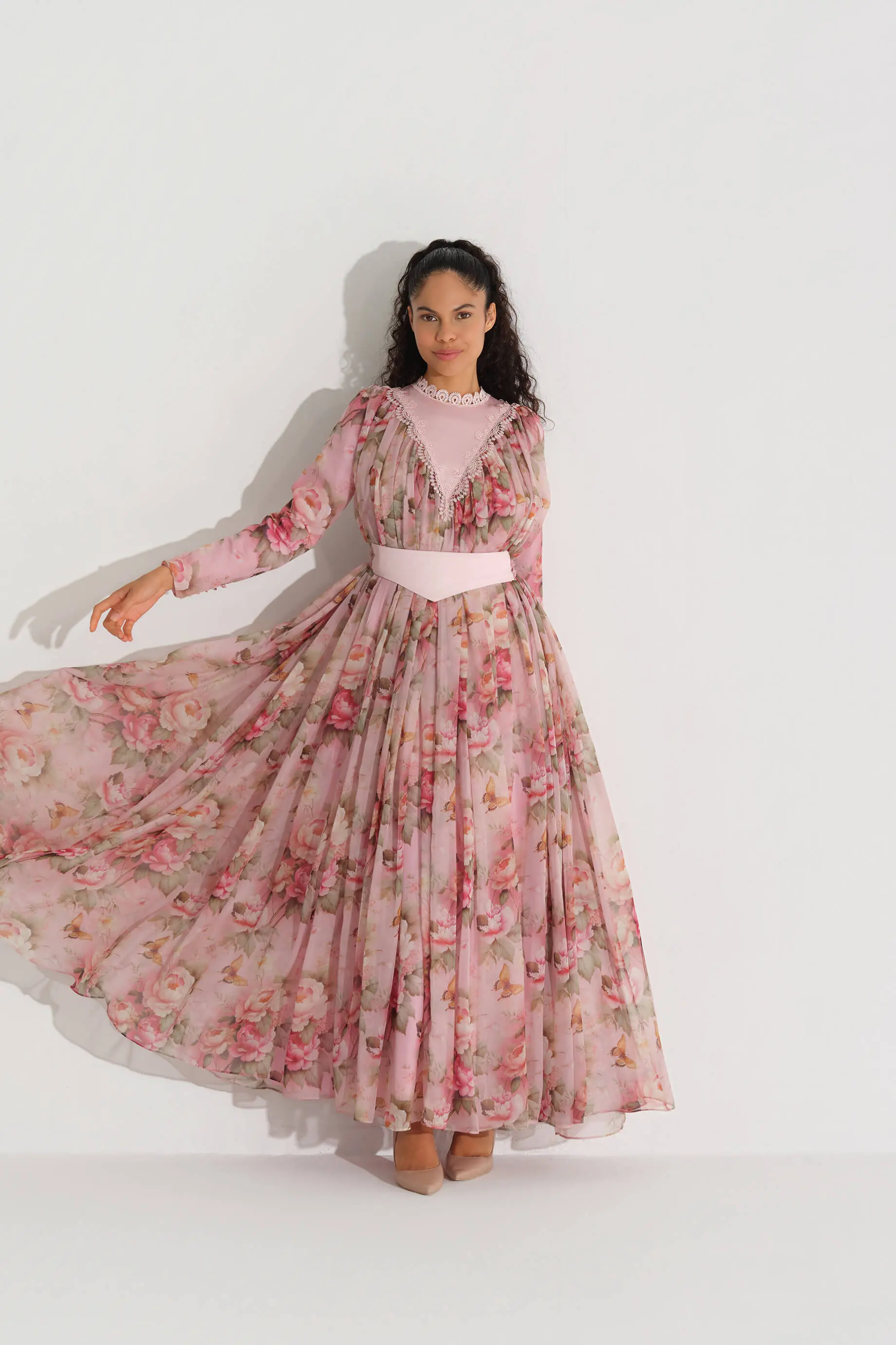 V-Neck Lace Detail Chiffon Dress – Pink, photo 6