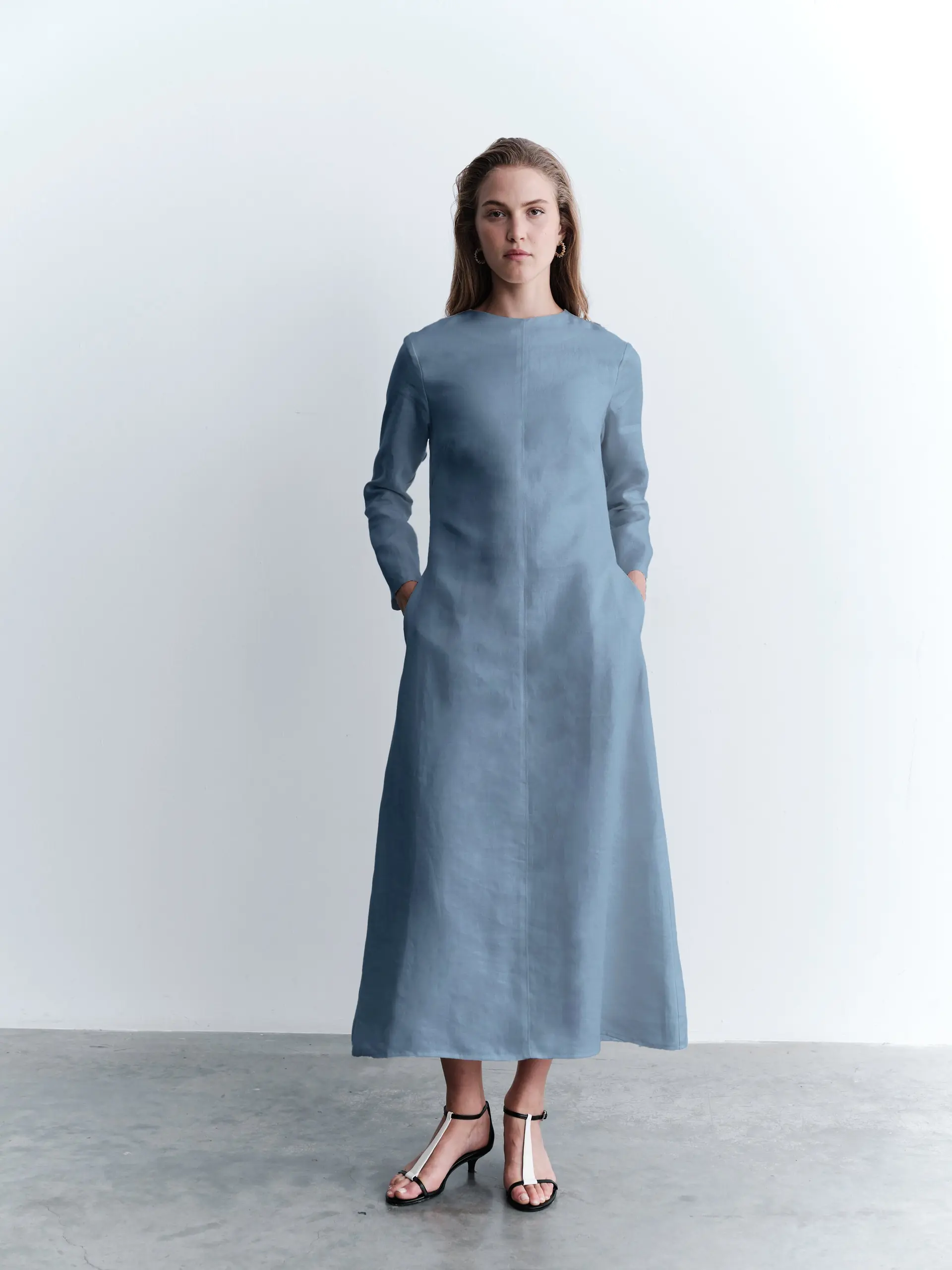 Front Seam Straight-Cut Dress – Blue