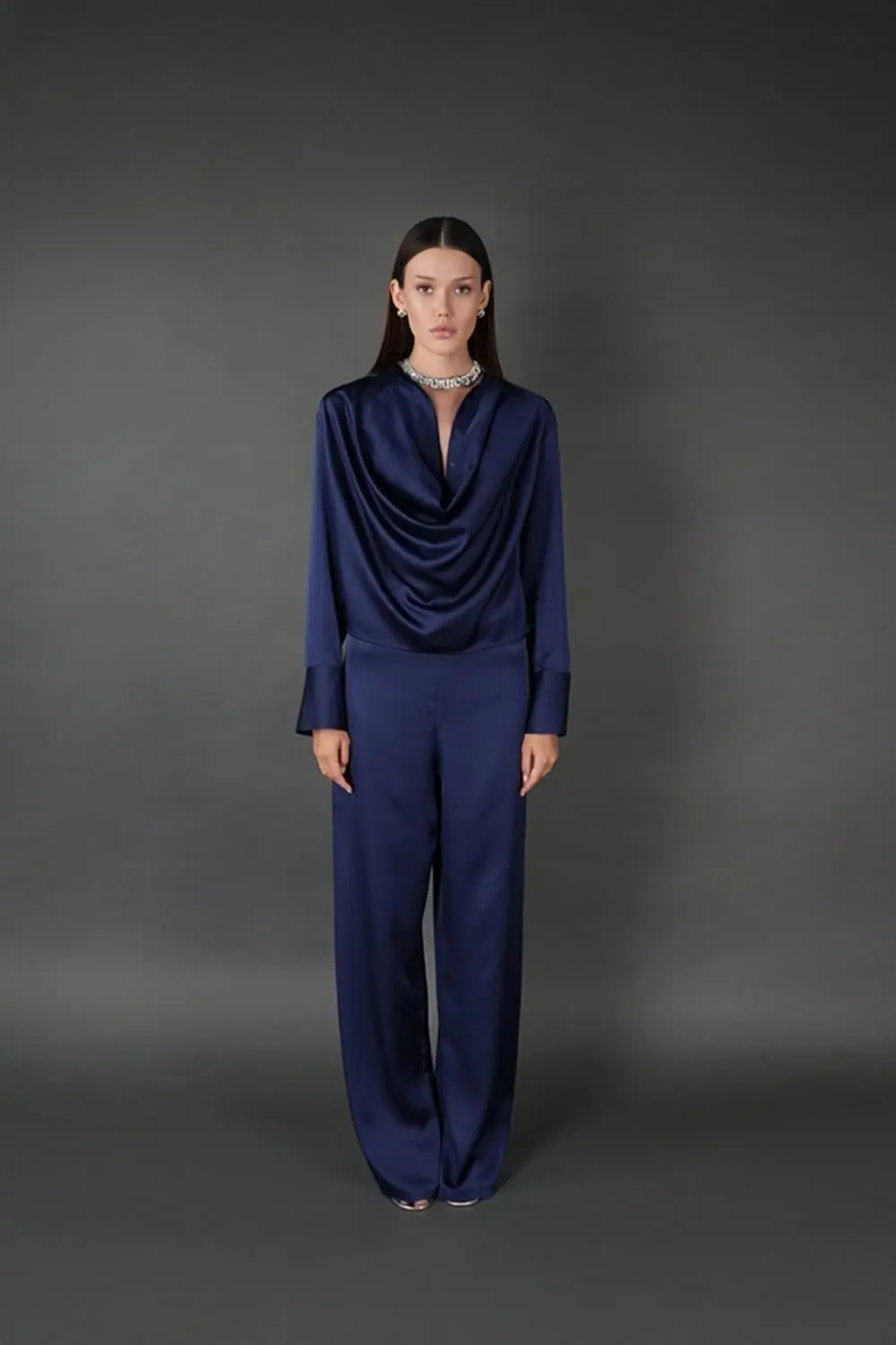 Tenebra Satin-Detail Set – Navy