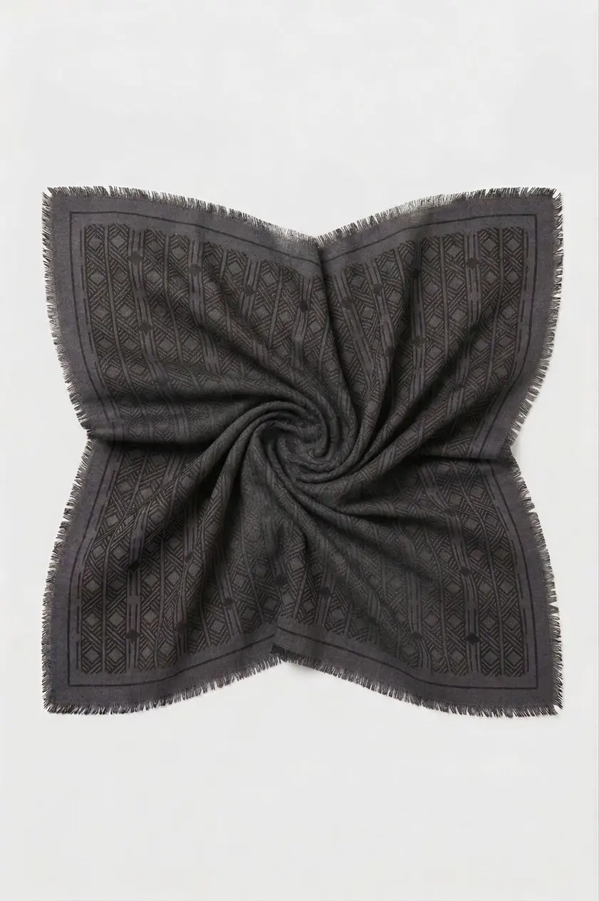 Wool & Silk Patterned Scarf – Grey