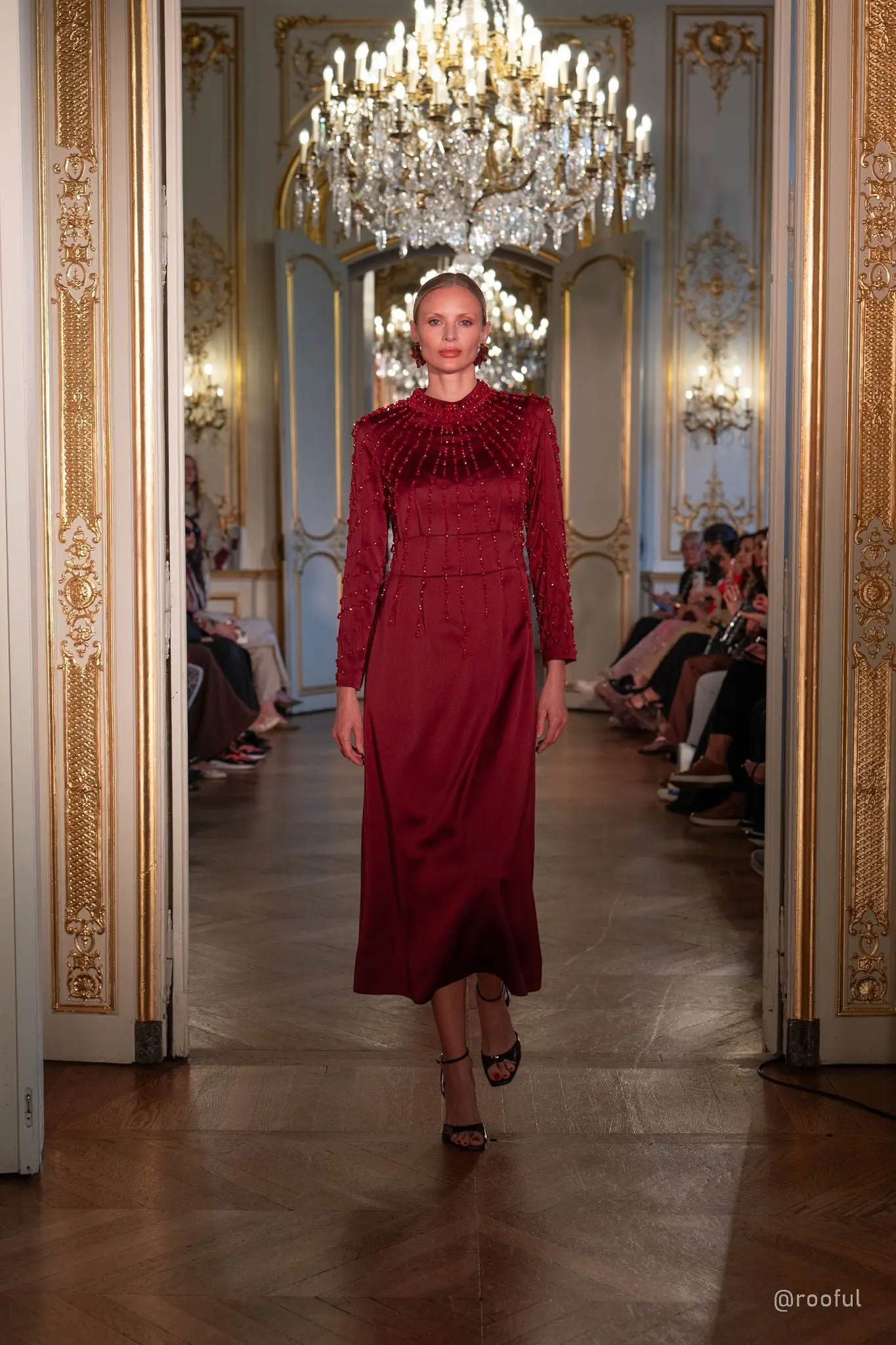 Rubina Embellished Neck Dress – Bordeaux, photo 2