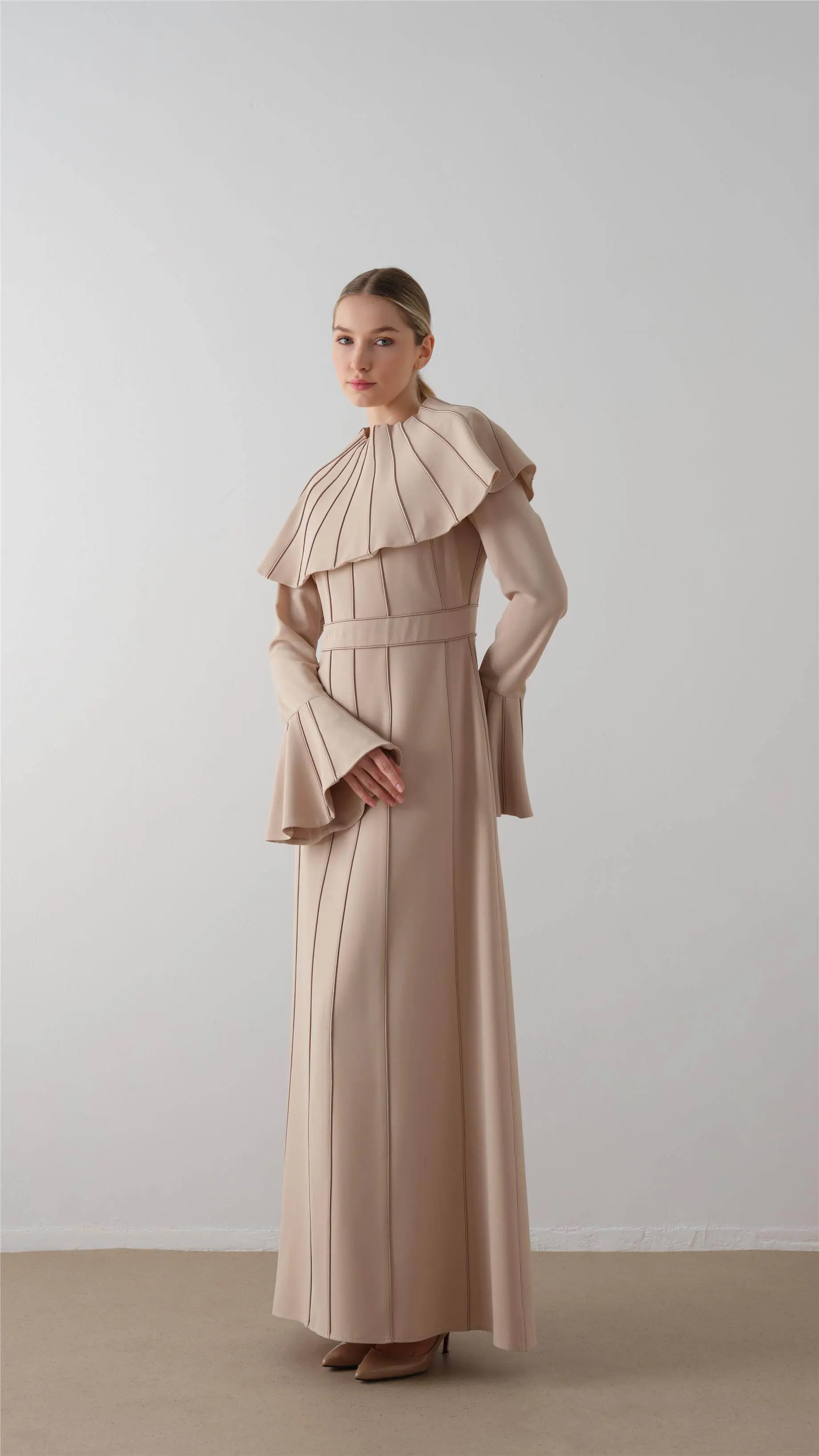 Pleated Cape Crepe Dress – Beige, photo 3