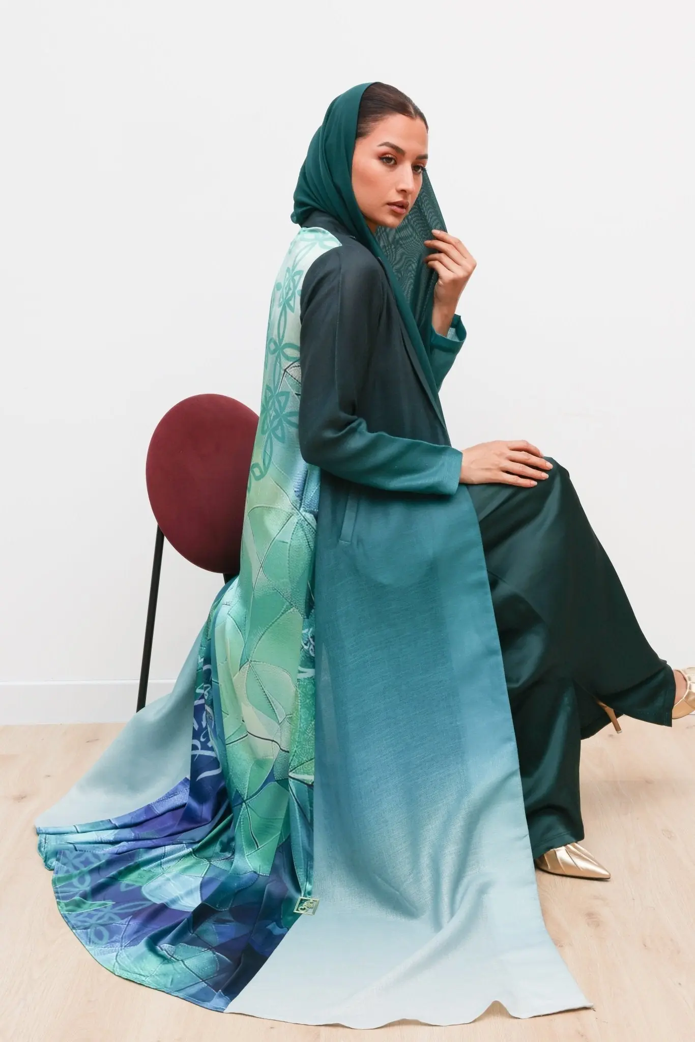 Ruh Fajr – Light of the Dawn abaya, photo 4