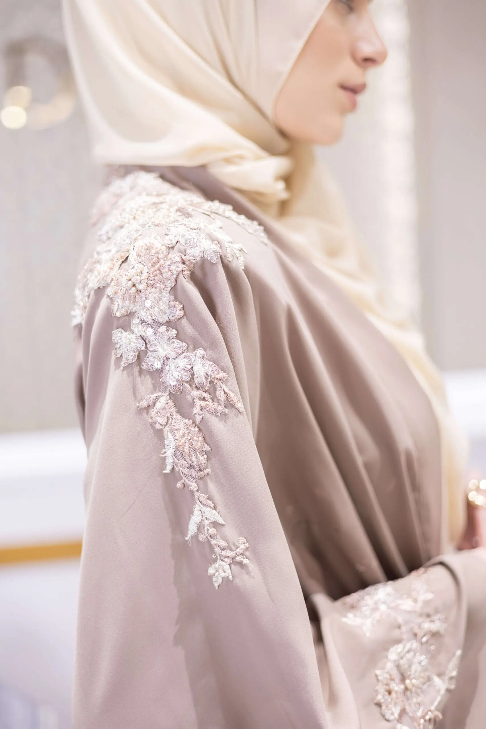 Sacred Gold Embellished Abaya – Beige, photo 5
