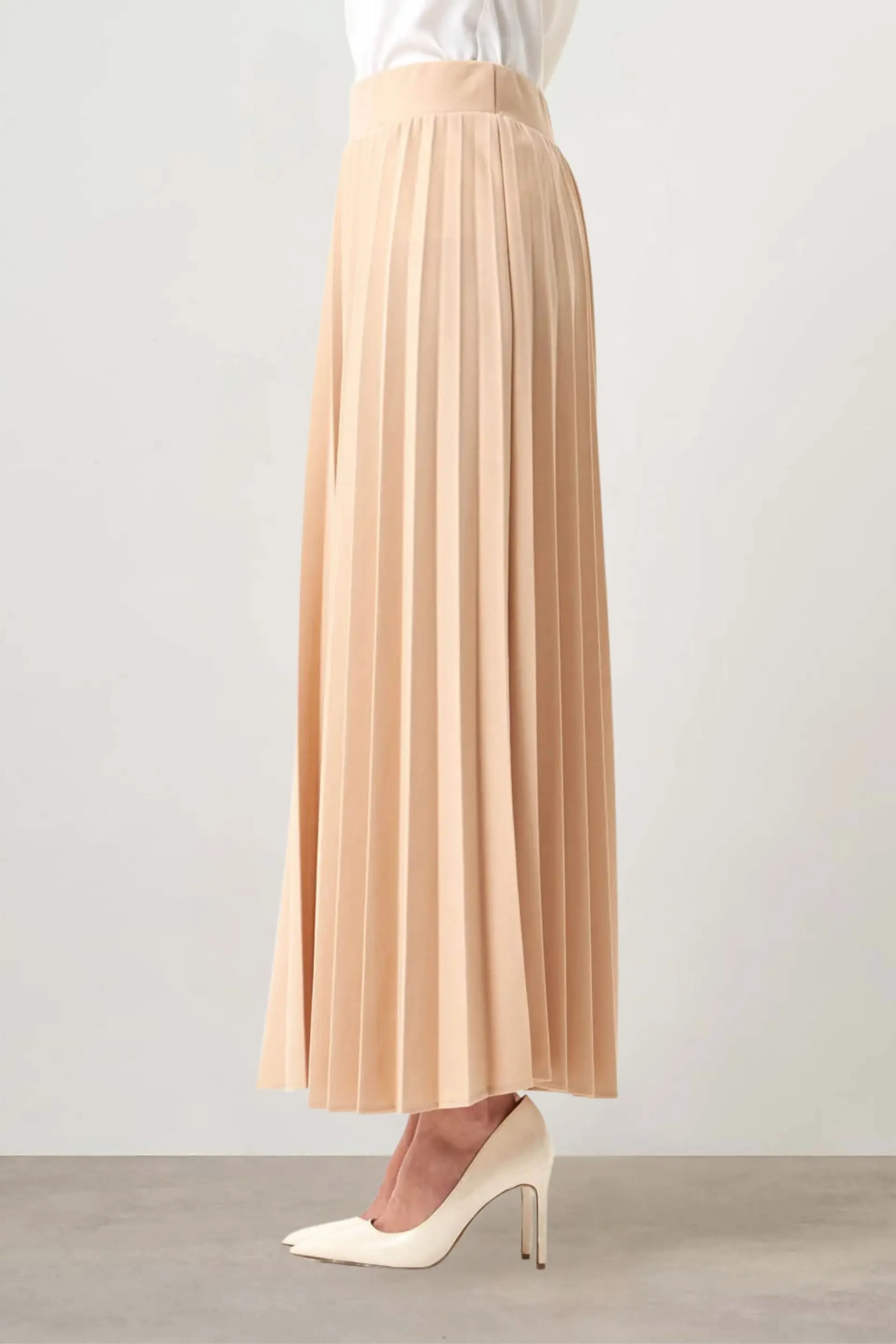 Mizalle Beige Waisted Pleated Midi Skirt, photo 2