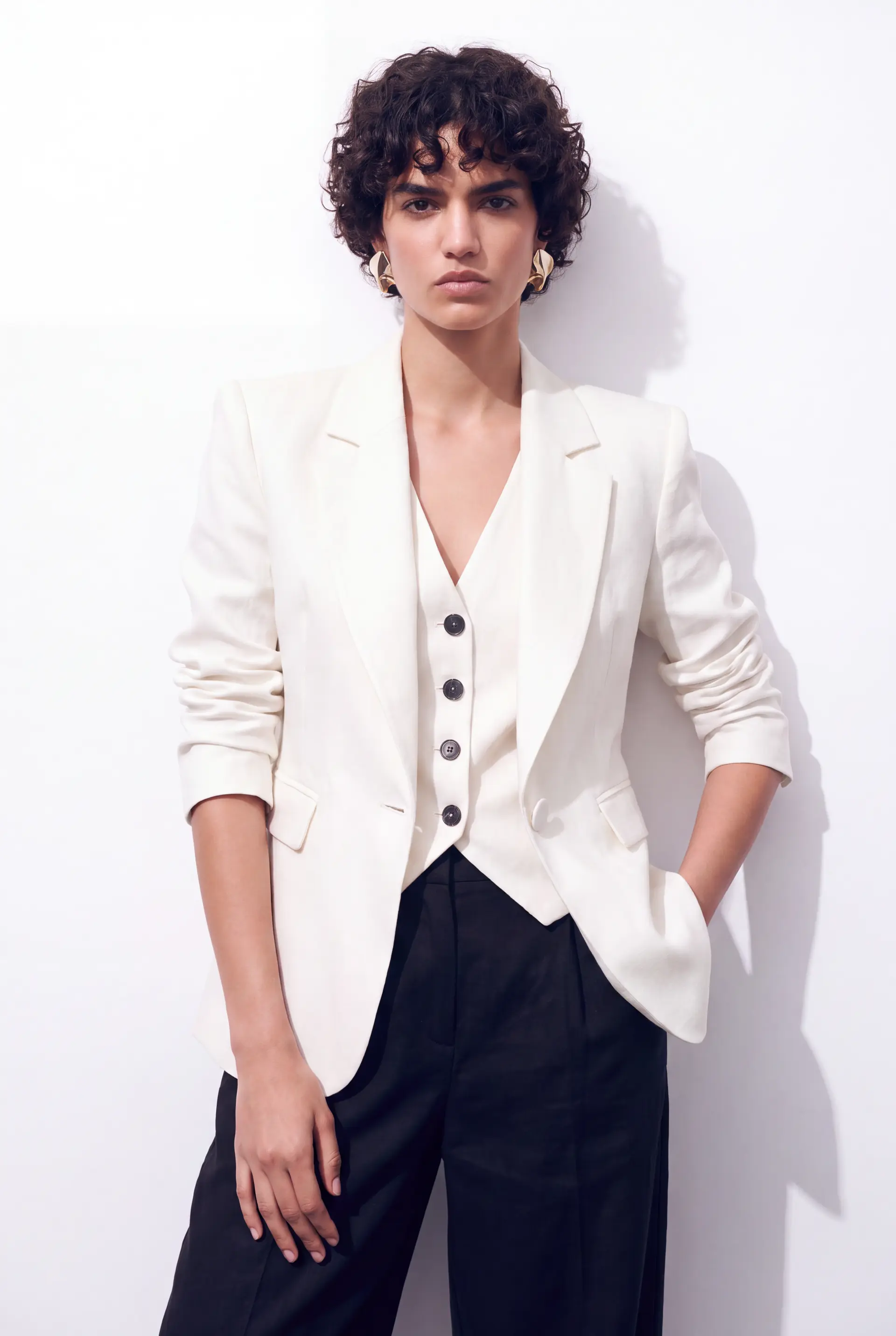 Ivory Waist-Fitted Jacket 100% Linen
