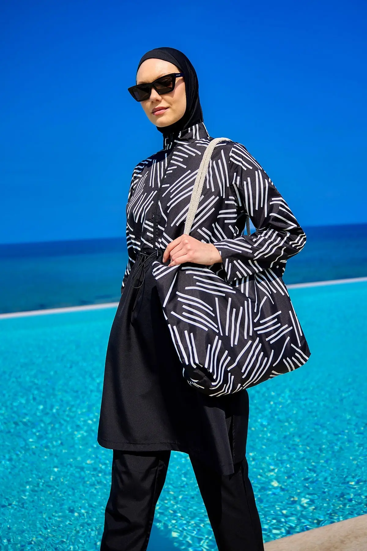Black Full Coverage Modest Swimwear Set for Women R2509, photo 2