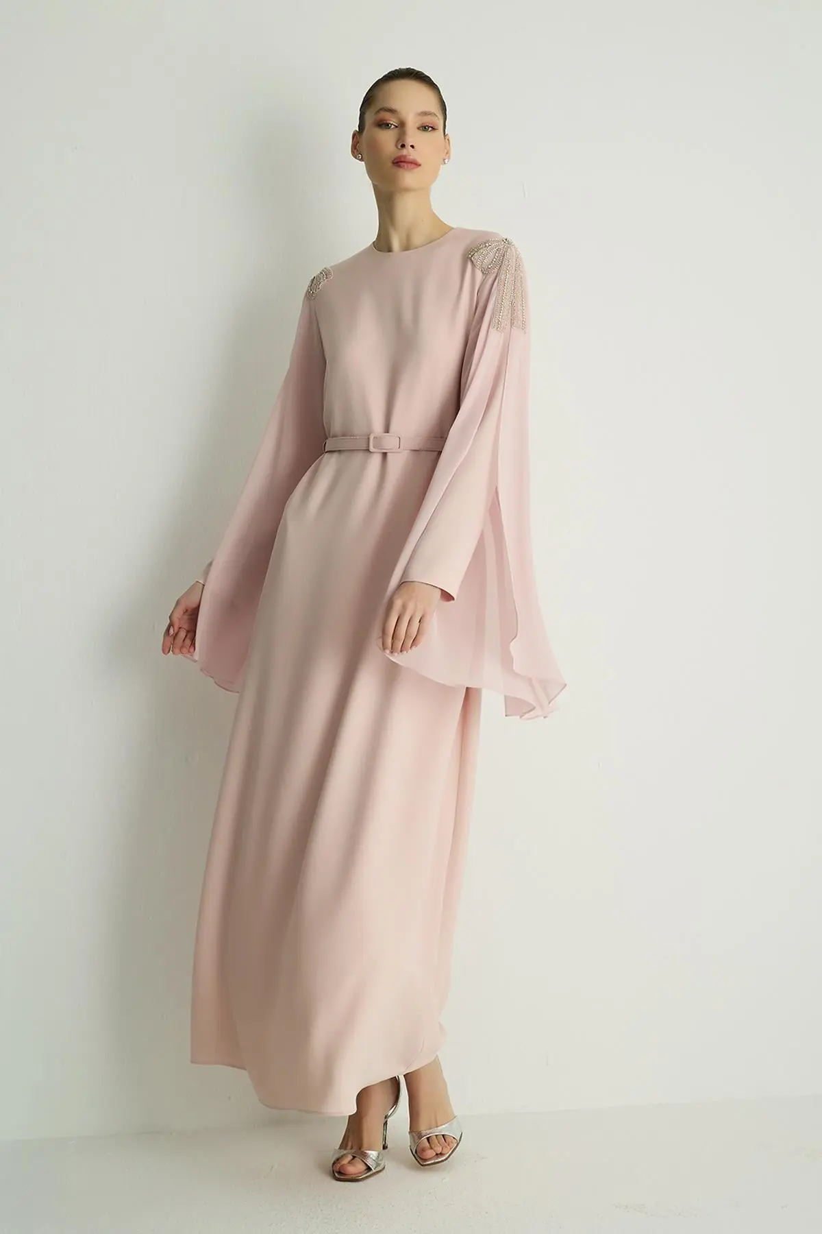 Deluxe Dress — Pudra