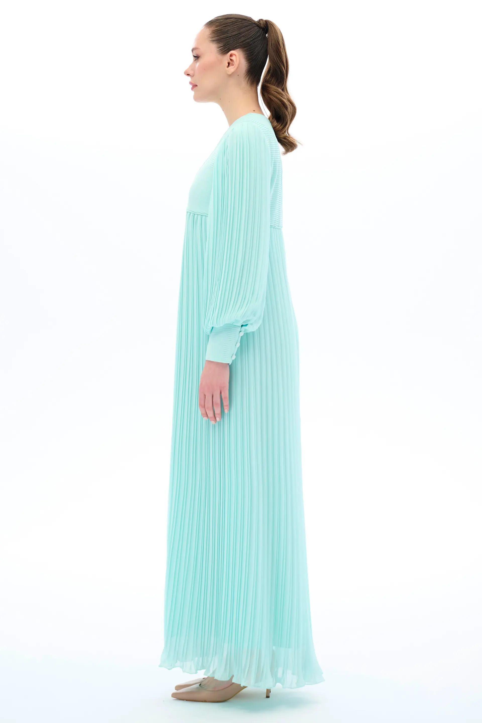 Pleated V-Front Romantic Dress – Mint Green, photo 3
