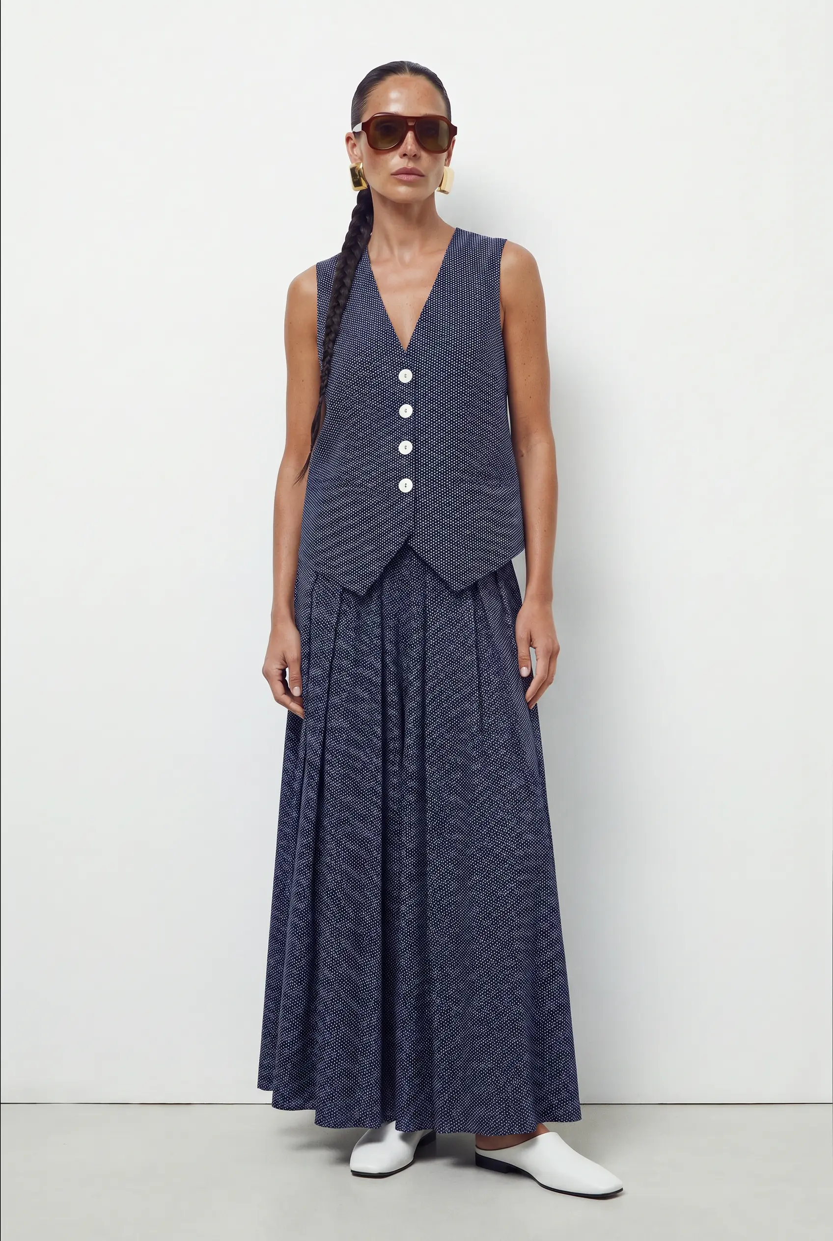 Chloe Classic Vest, photo 3