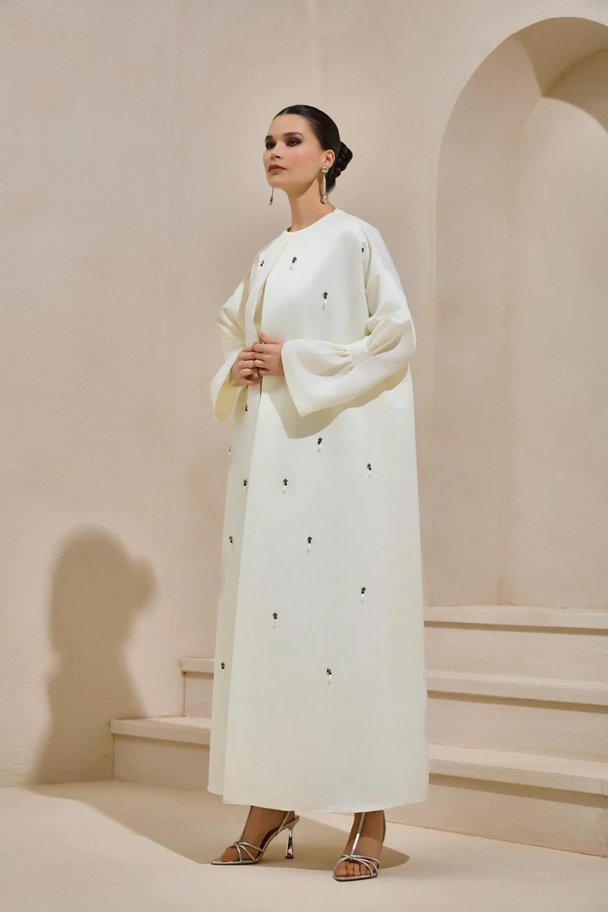 Bella Satin Abaya – Cream