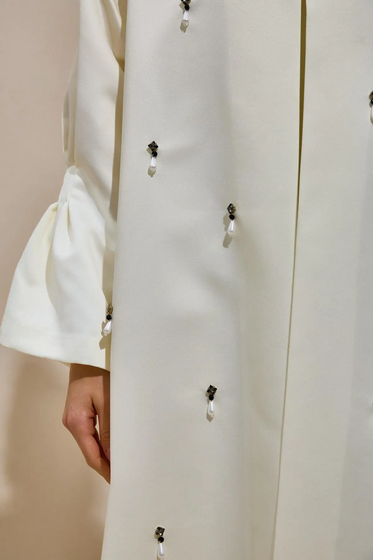 Bella Satin Abaya – Cream, photo 3