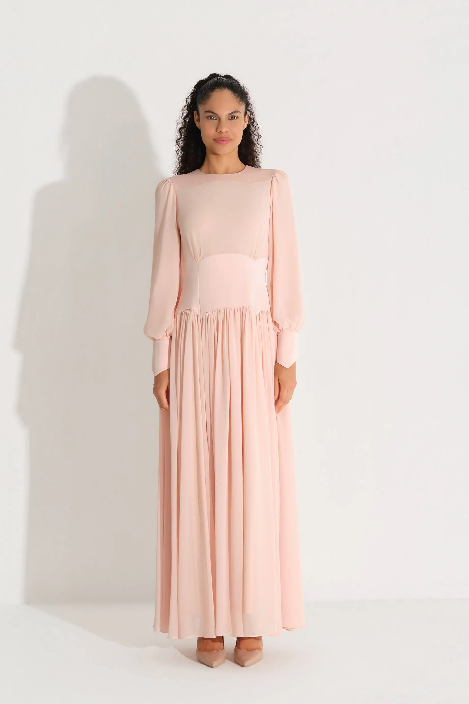 Stone-Embellished Waist Chiffon Dress – Peach
