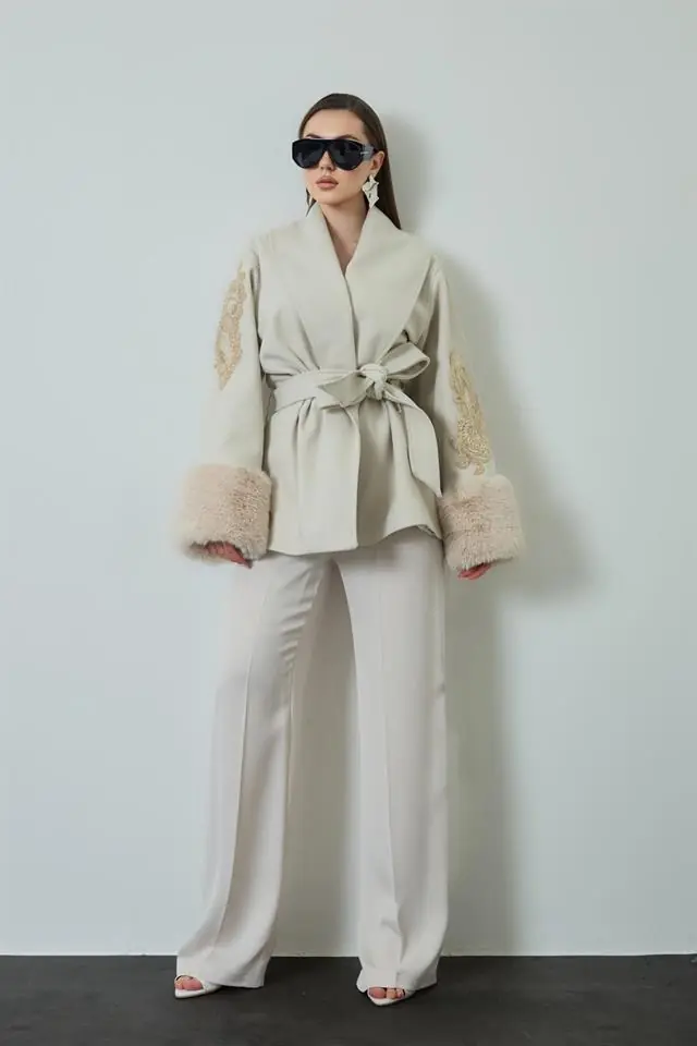 Redefined Fur-Trim Cape Coat – Beige, photo 7