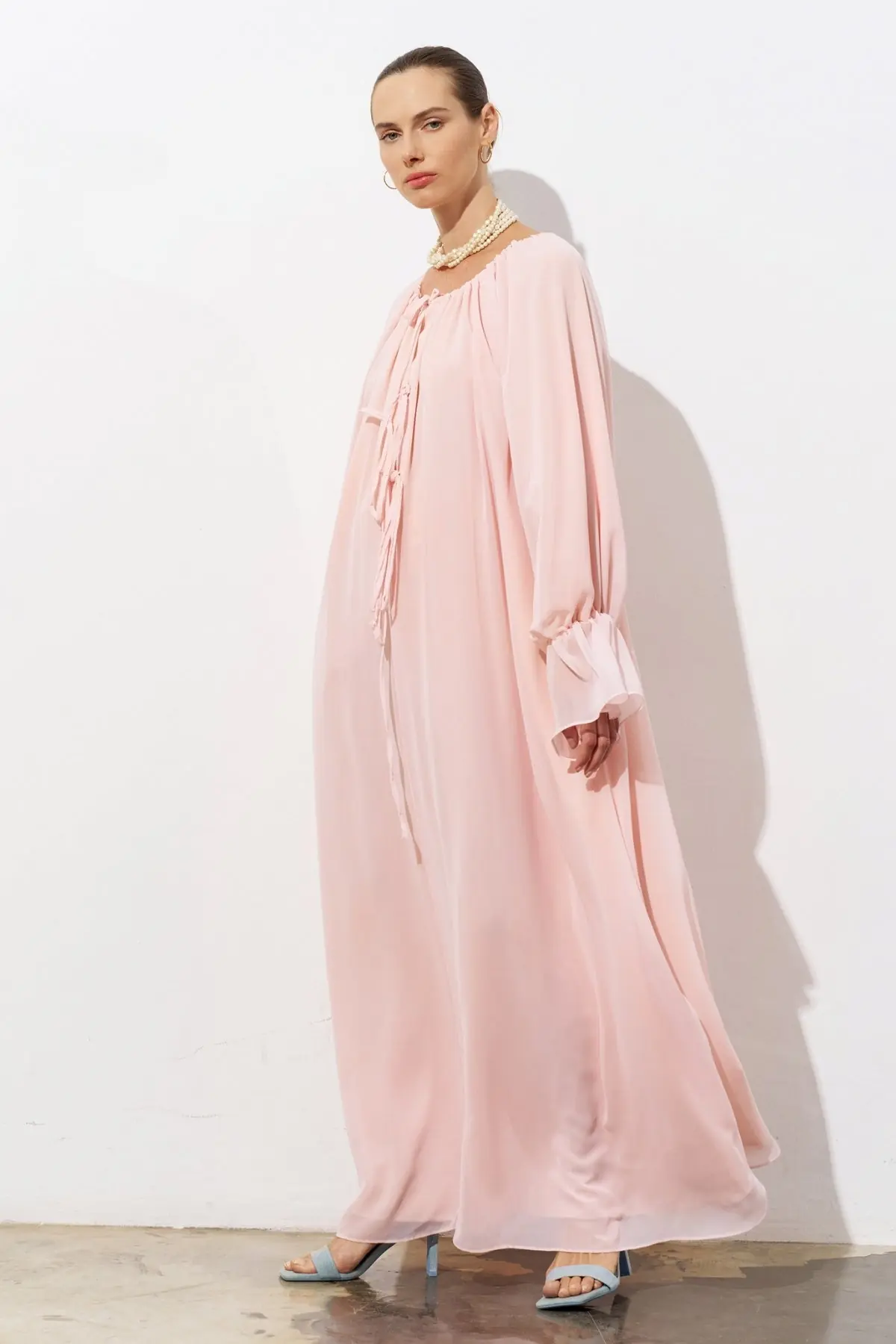 Sole Tie-Detail Chiffon Maxi Dress – Powder Pink, photo 2
