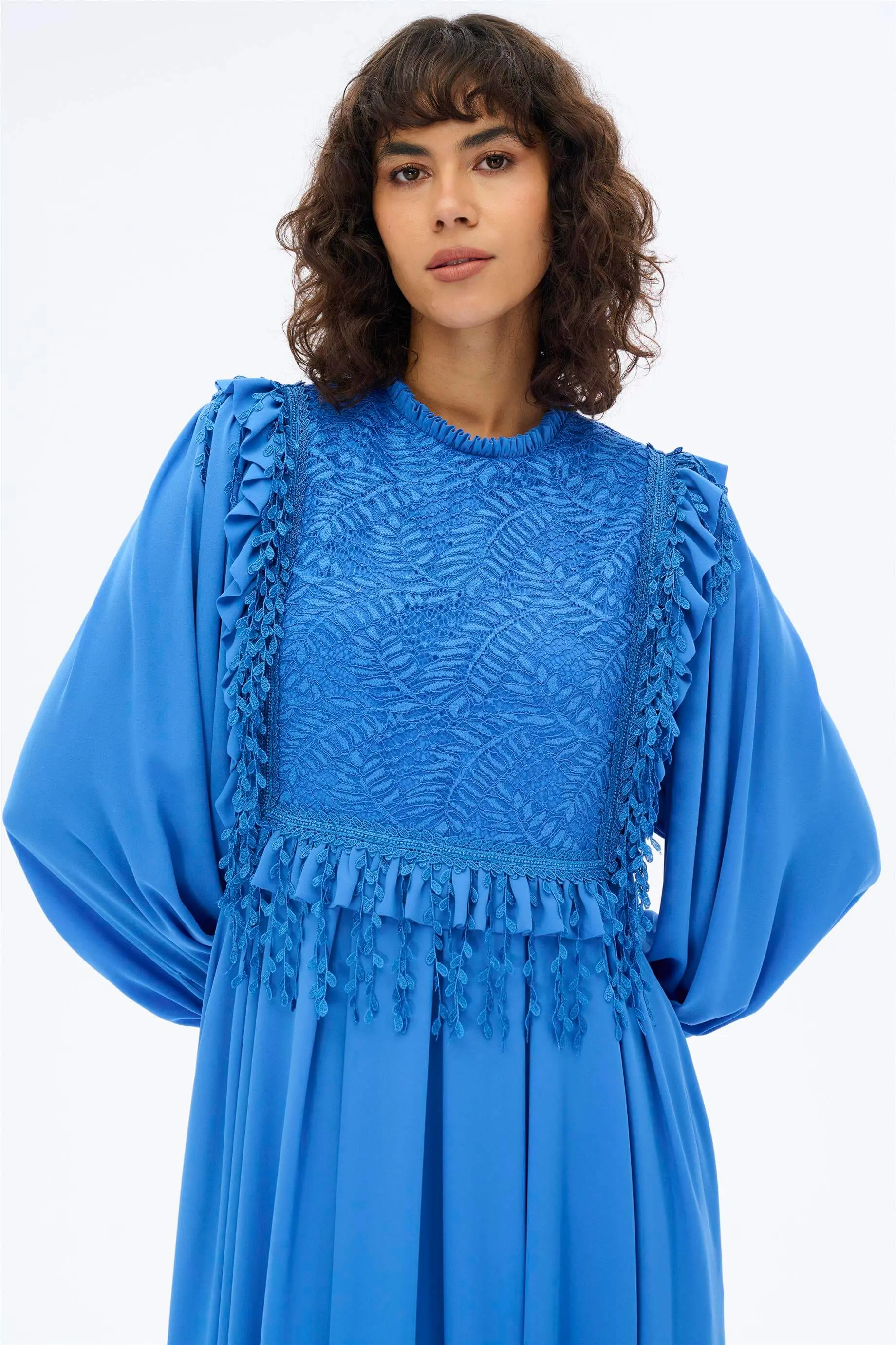 Leaf Detail Lace Bodice Maxi Dress – Saks, photo 5